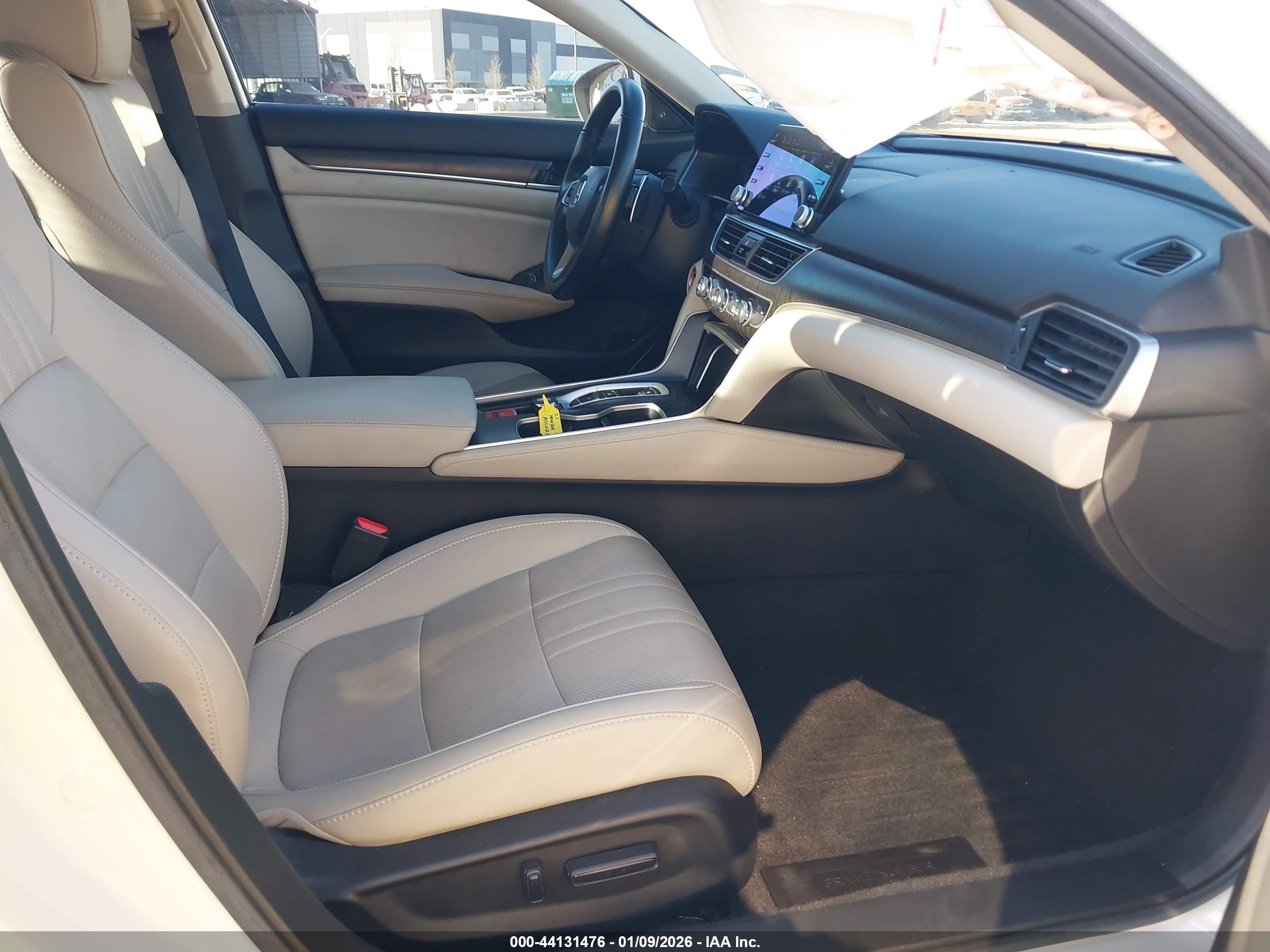 HONDA ACCORD image 5