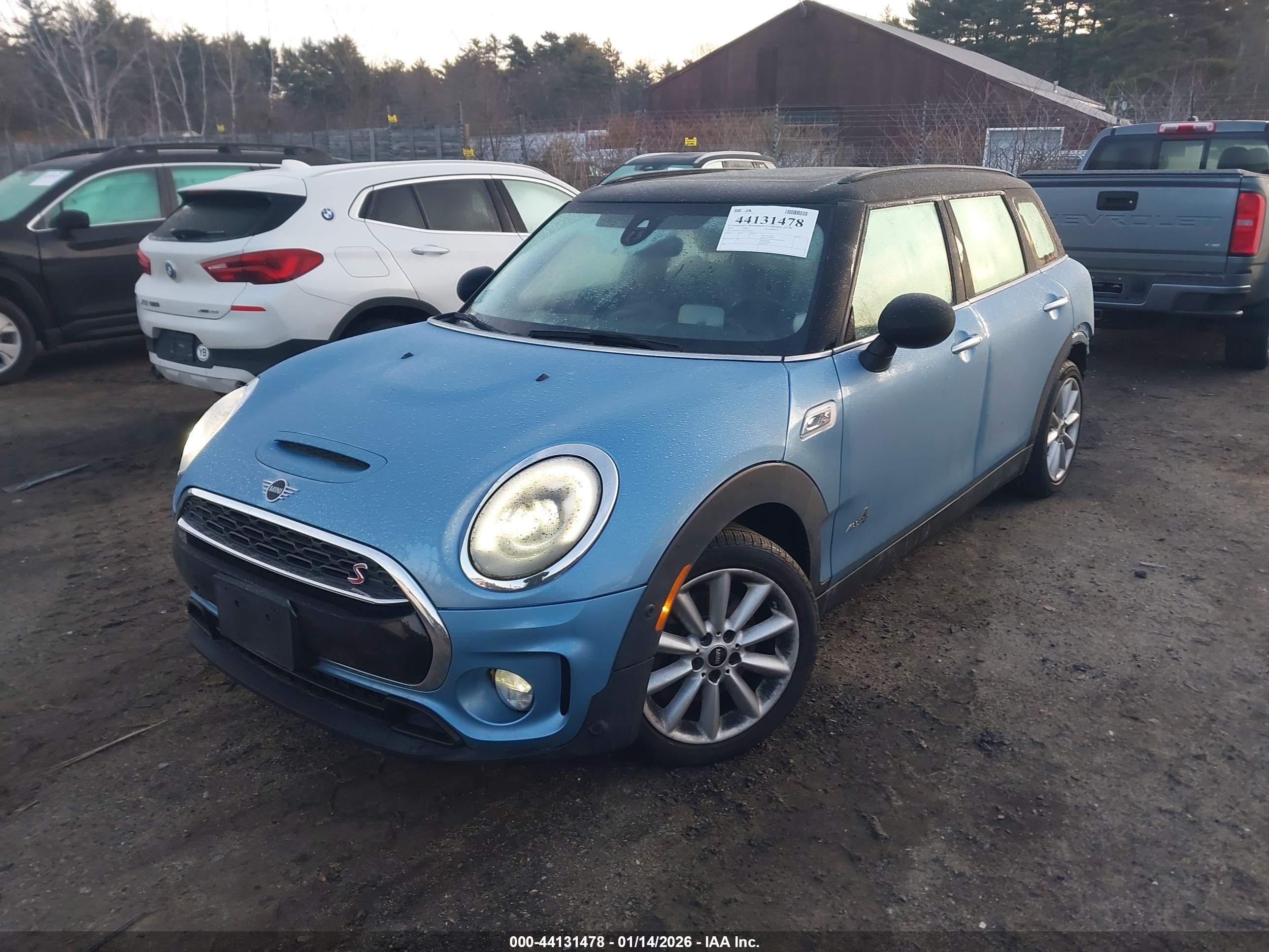 MINI CLUBMAN image 2