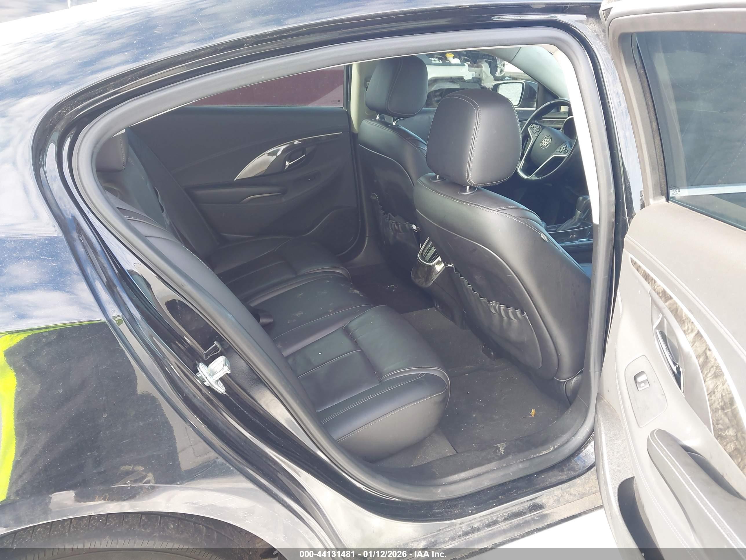 BUICK LACROSSE image 8