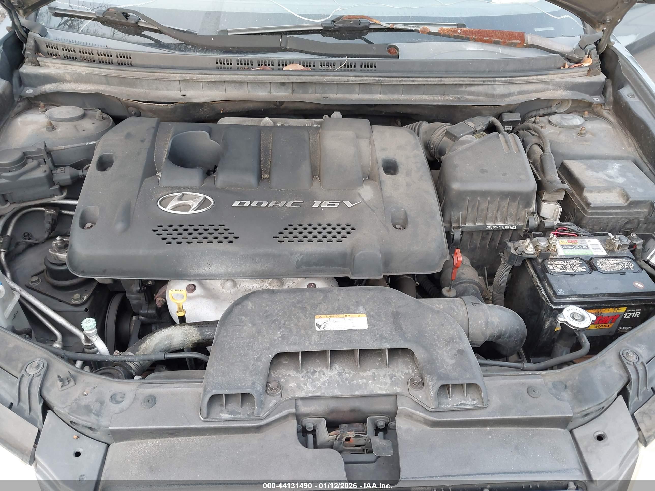 HYUNDAI ELANTRA image 10