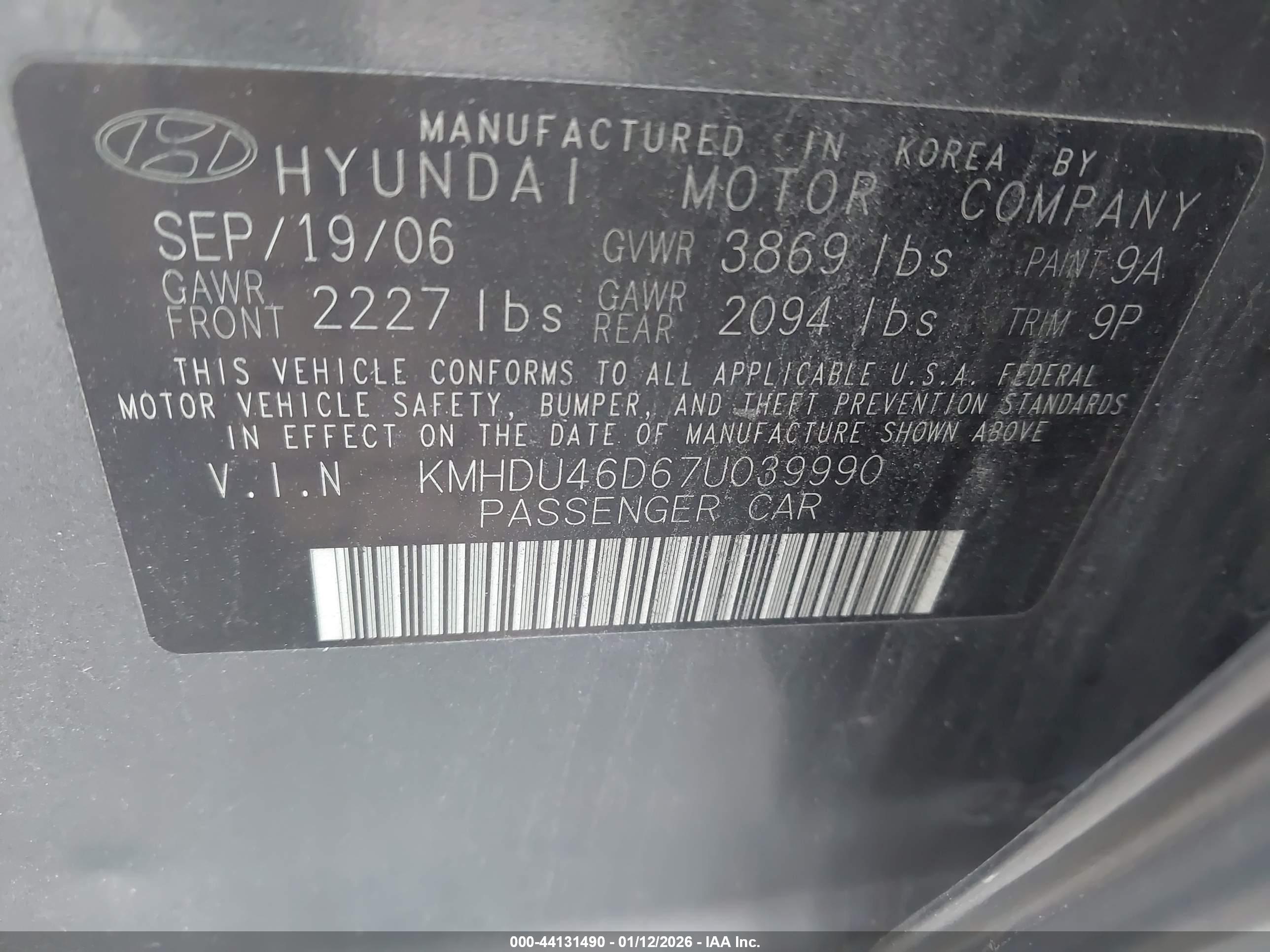 HYUNDAI ELANTRA image 9