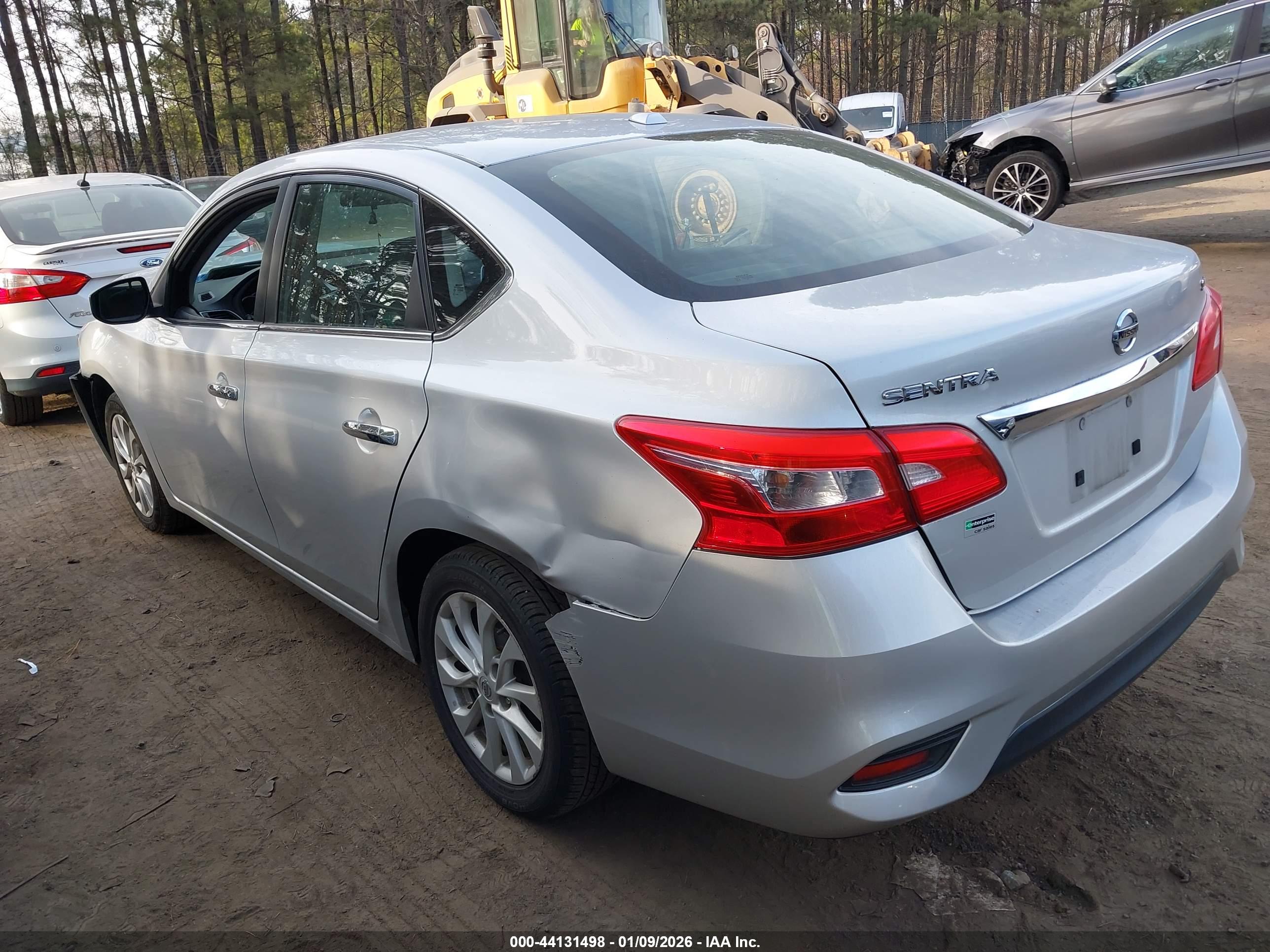NISSAN SENTRA image 3