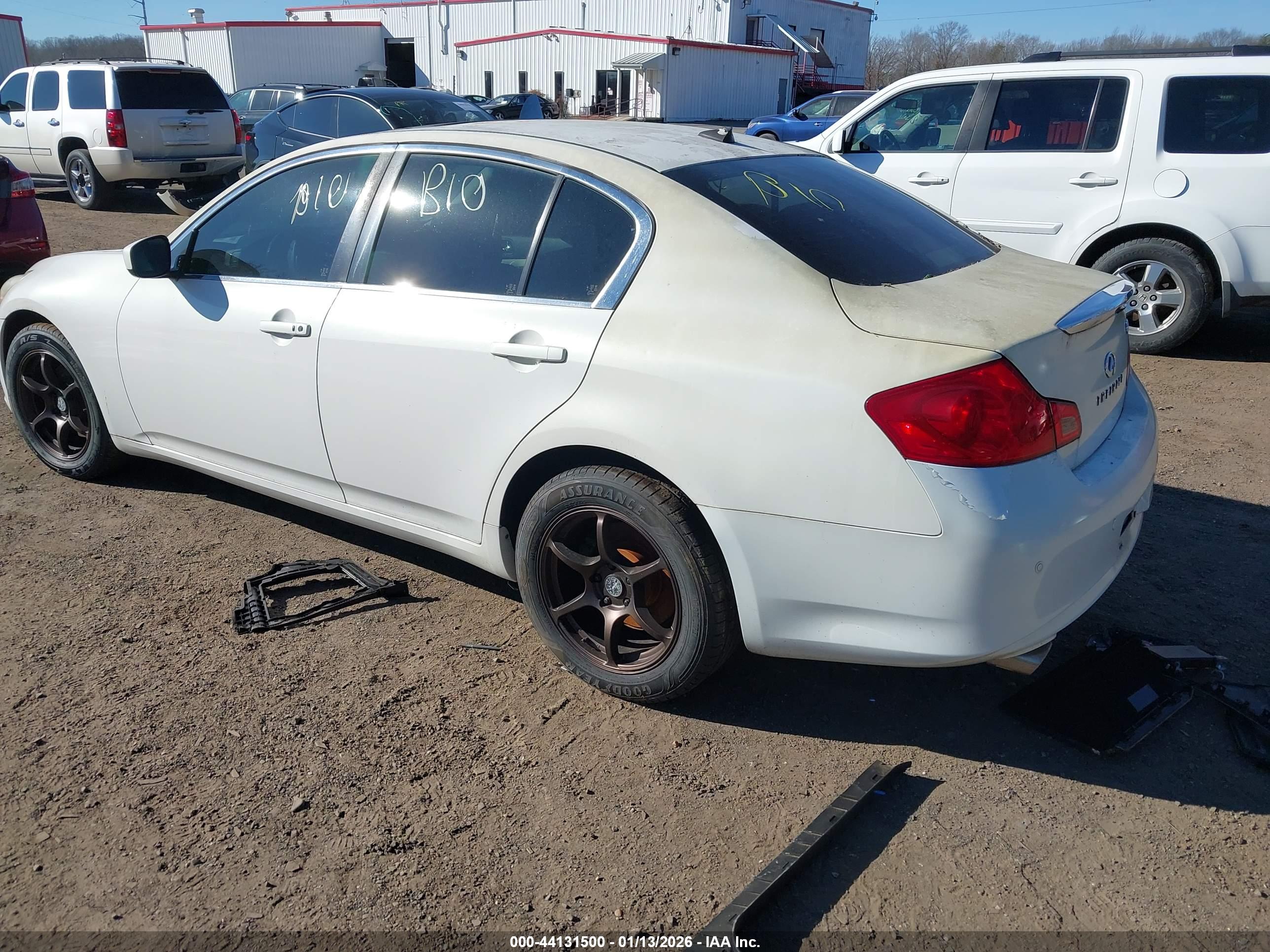 INFINITI G37X image 3