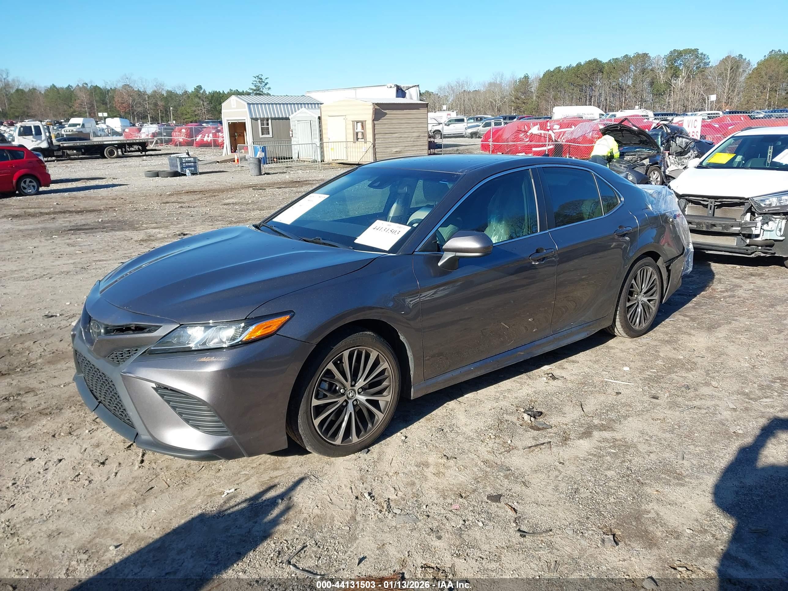 TOYOTA CAMRY image 2