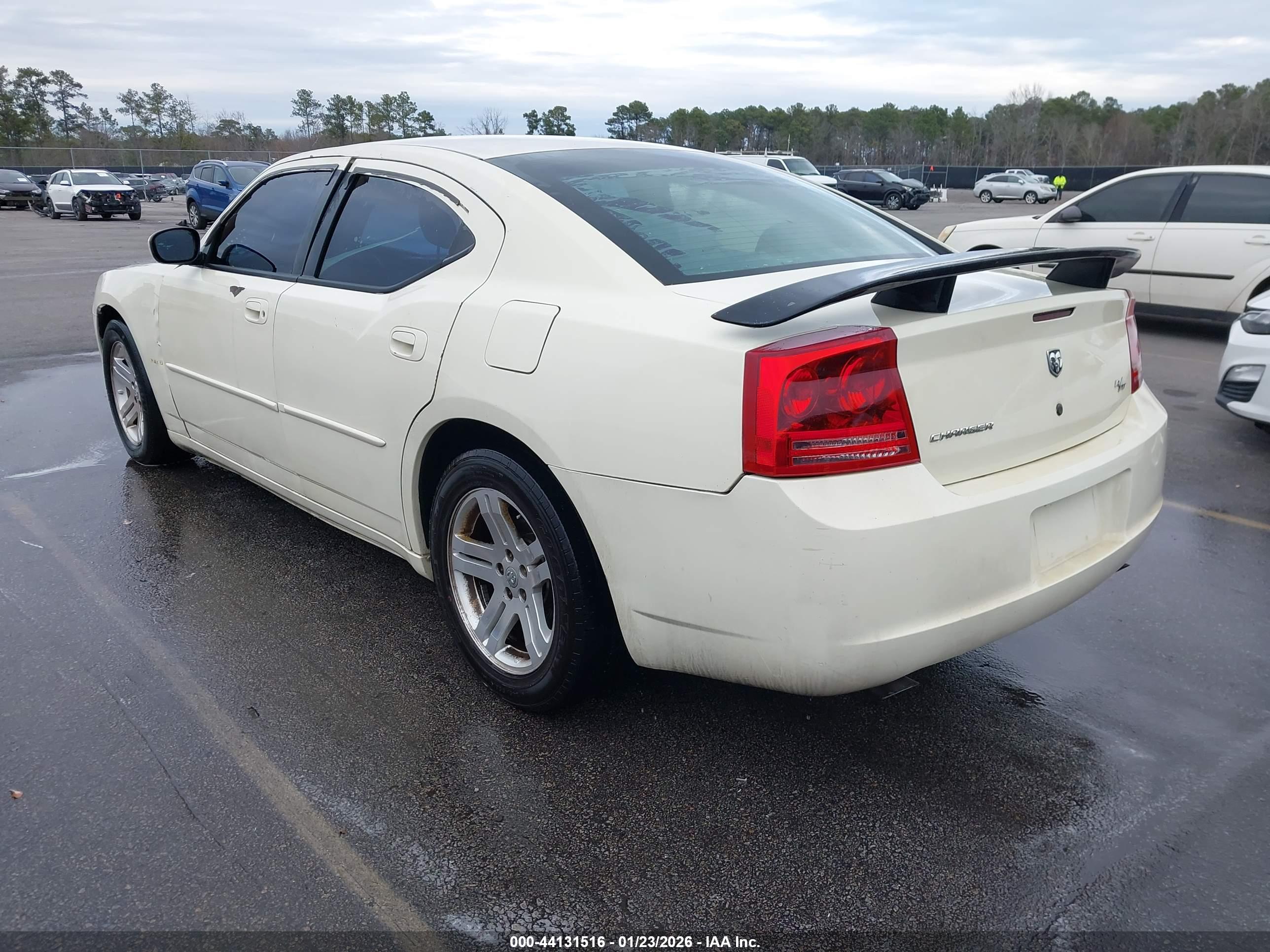 DODGE CHARGER image 3