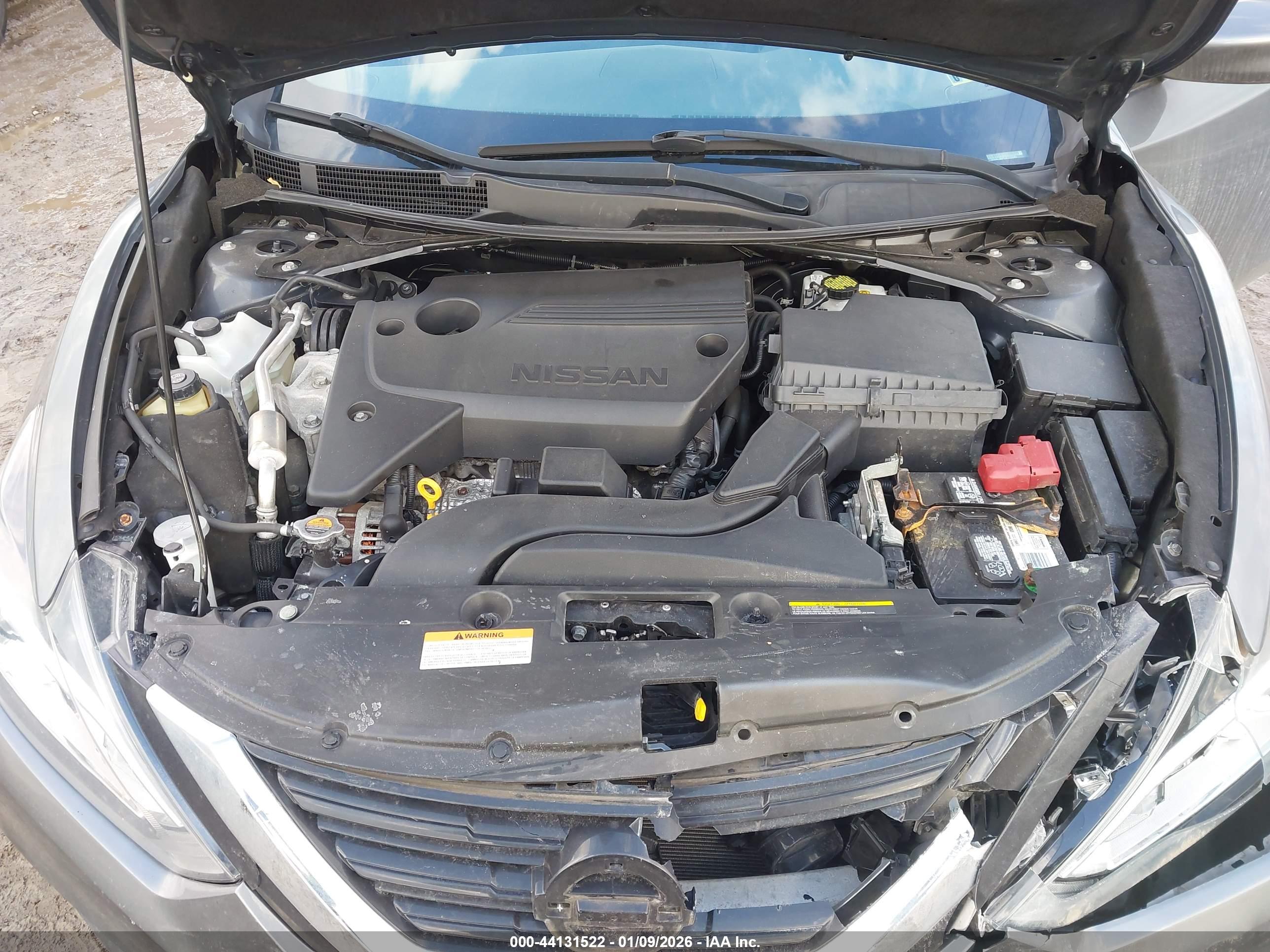 NISSAN ALTIMA image 10