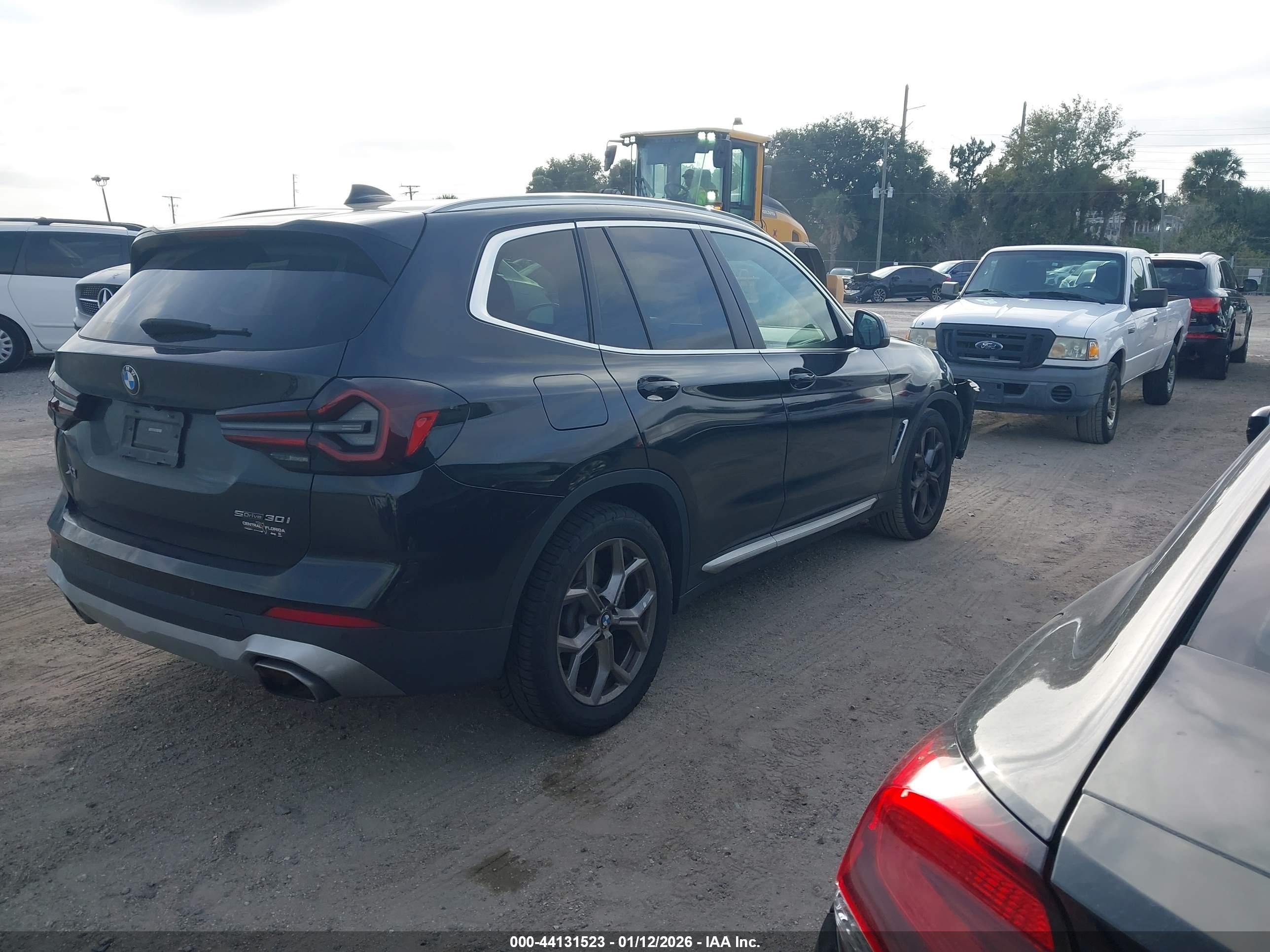 BMW X3 image 4