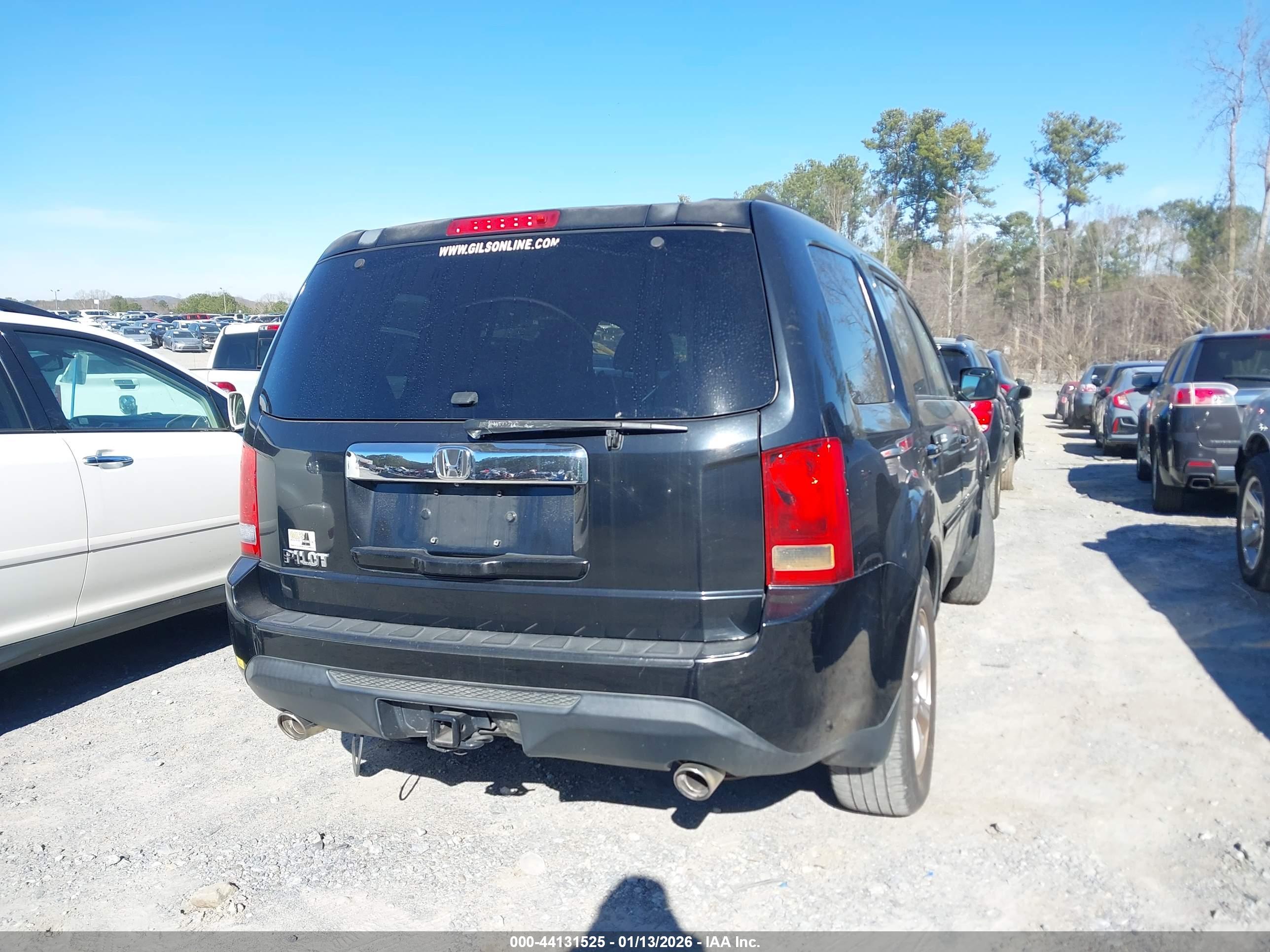 HONDA PILOT image 4