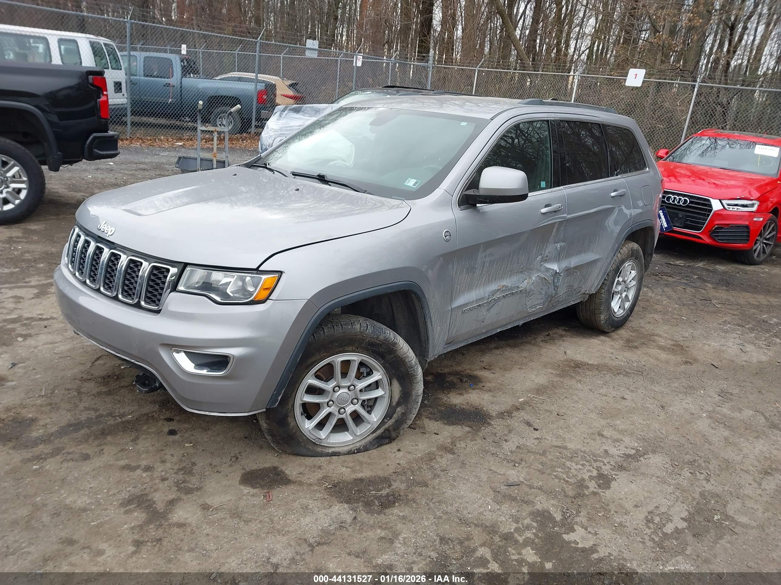 JEEP GRAND image 2