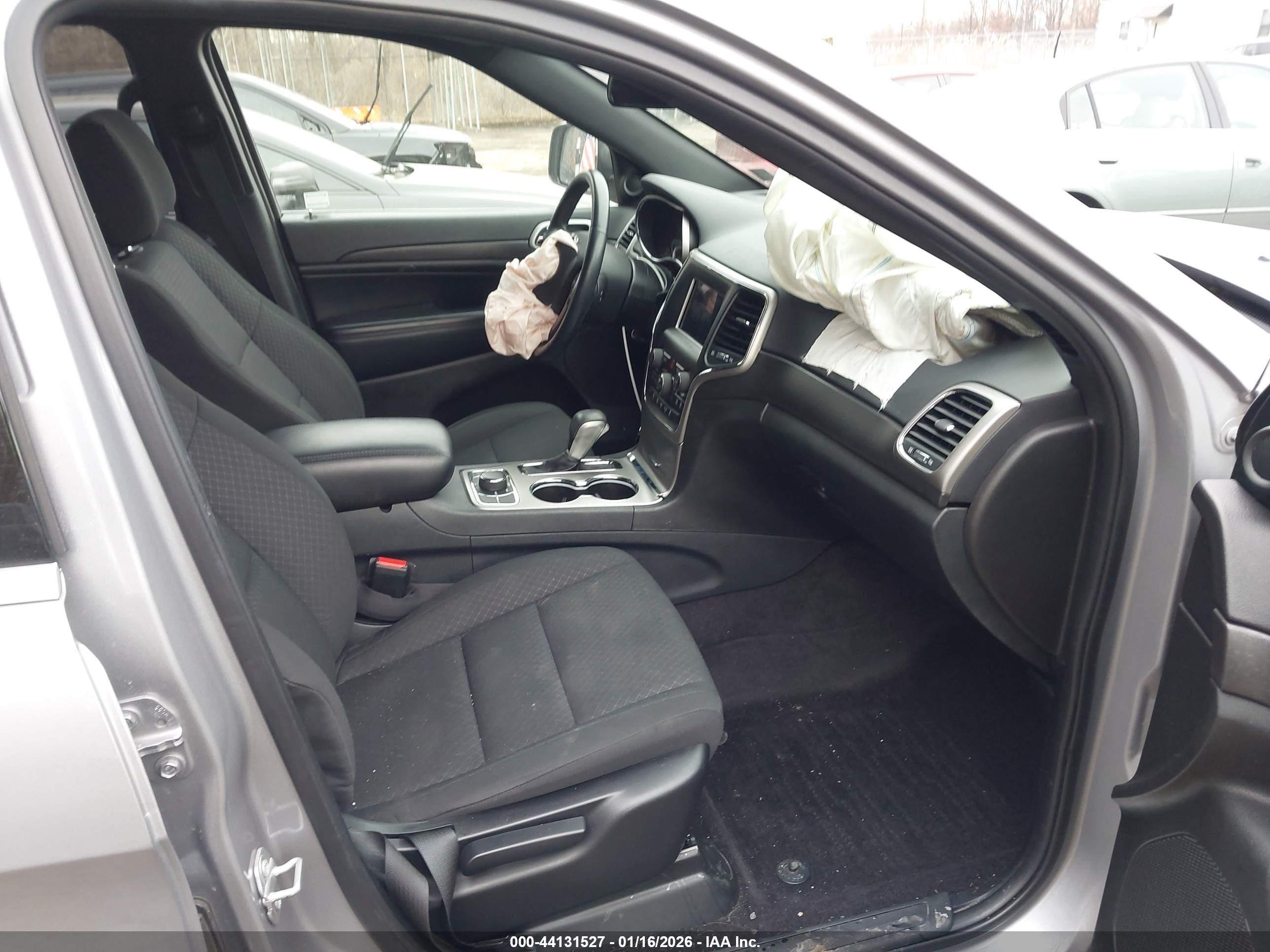 JEEP GRAND image 5