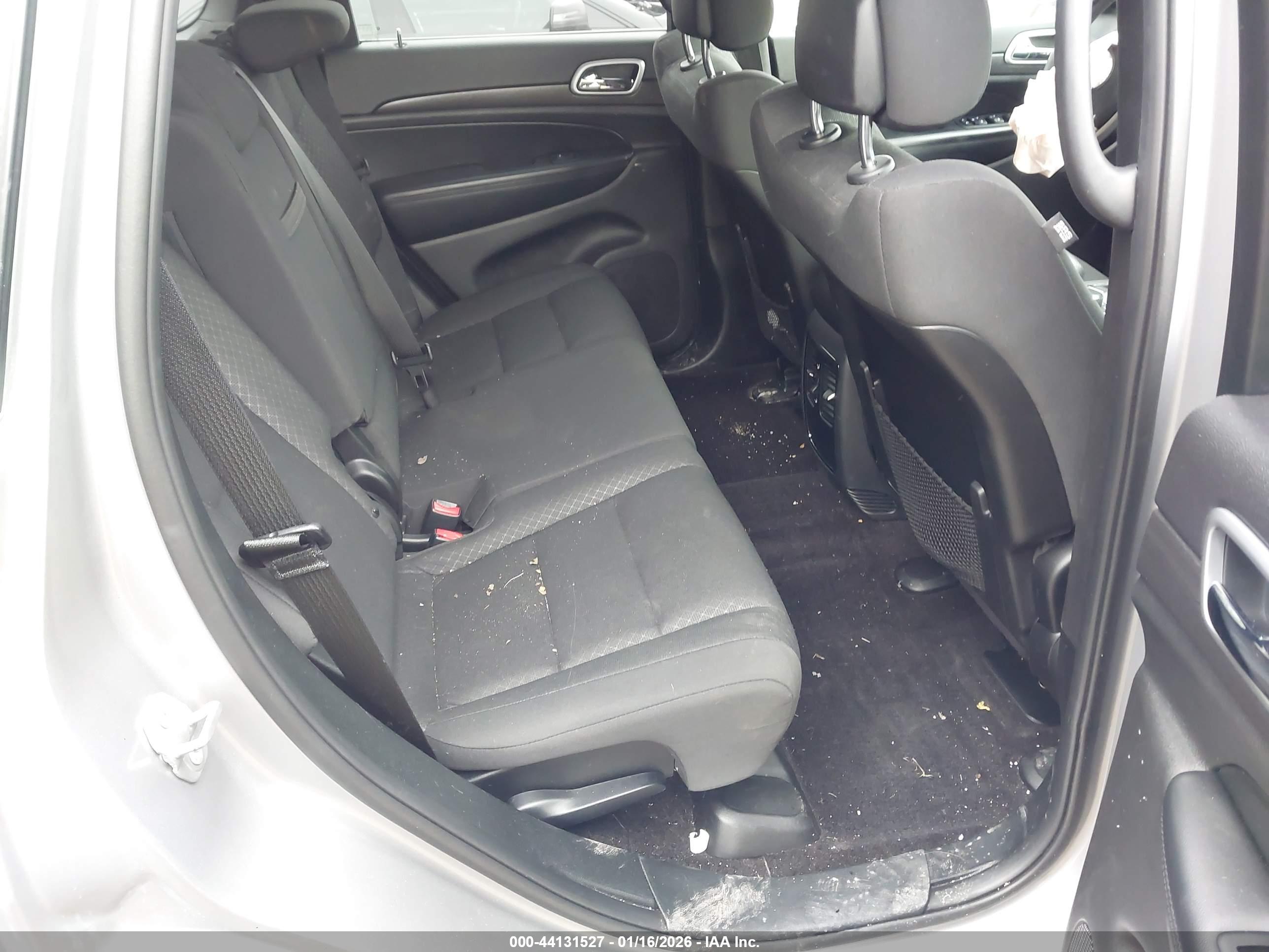 JEEP GRAND image 8