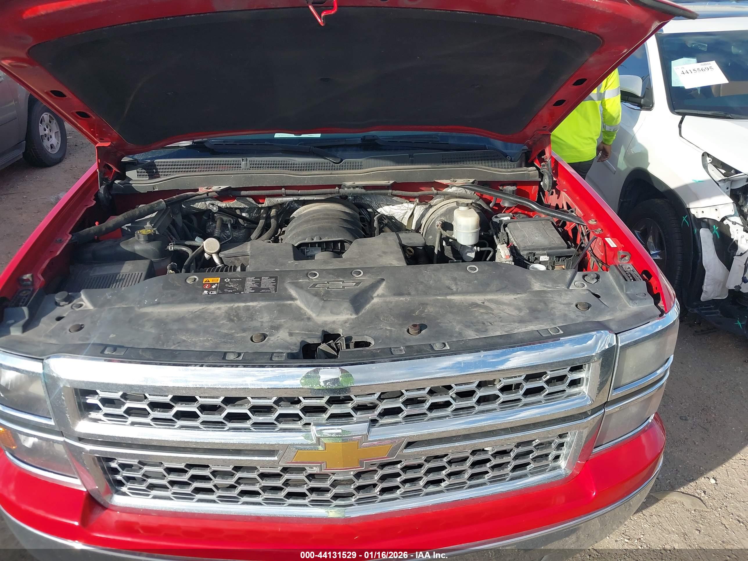 CHEVROLET SILVERADO image 10