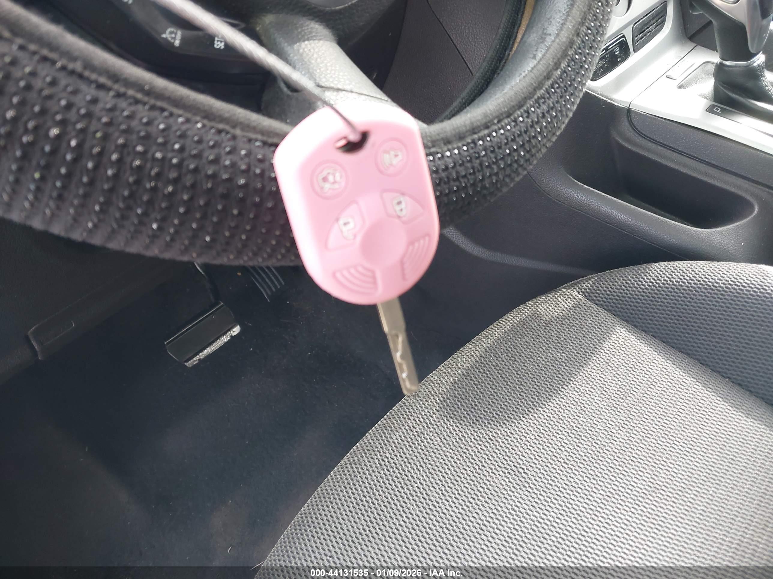 FORD FOCUS image 11