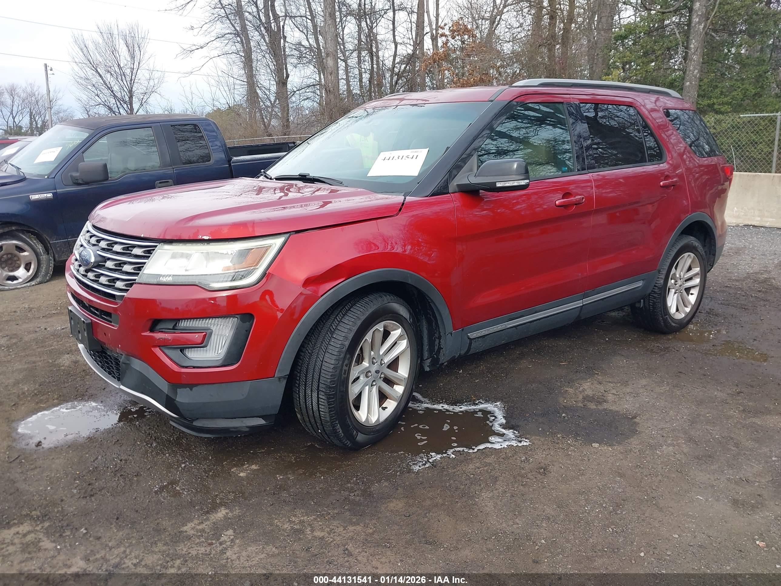 FORD EXPLORER image 2