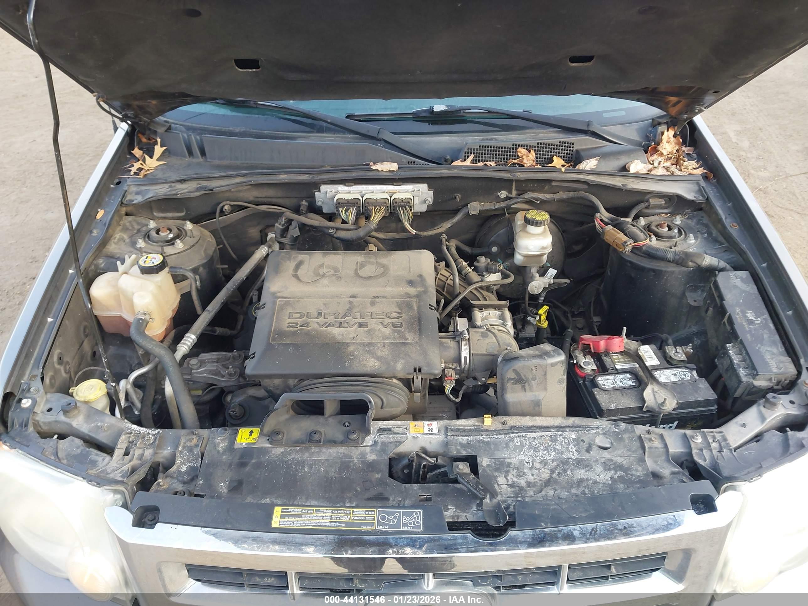 FORD ESCAPE image 10