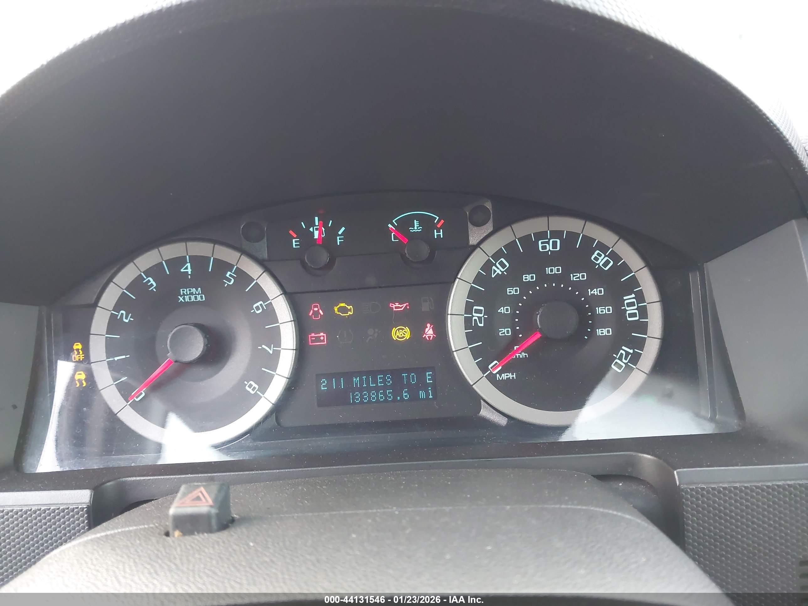 FORD ESCAPE image 7
