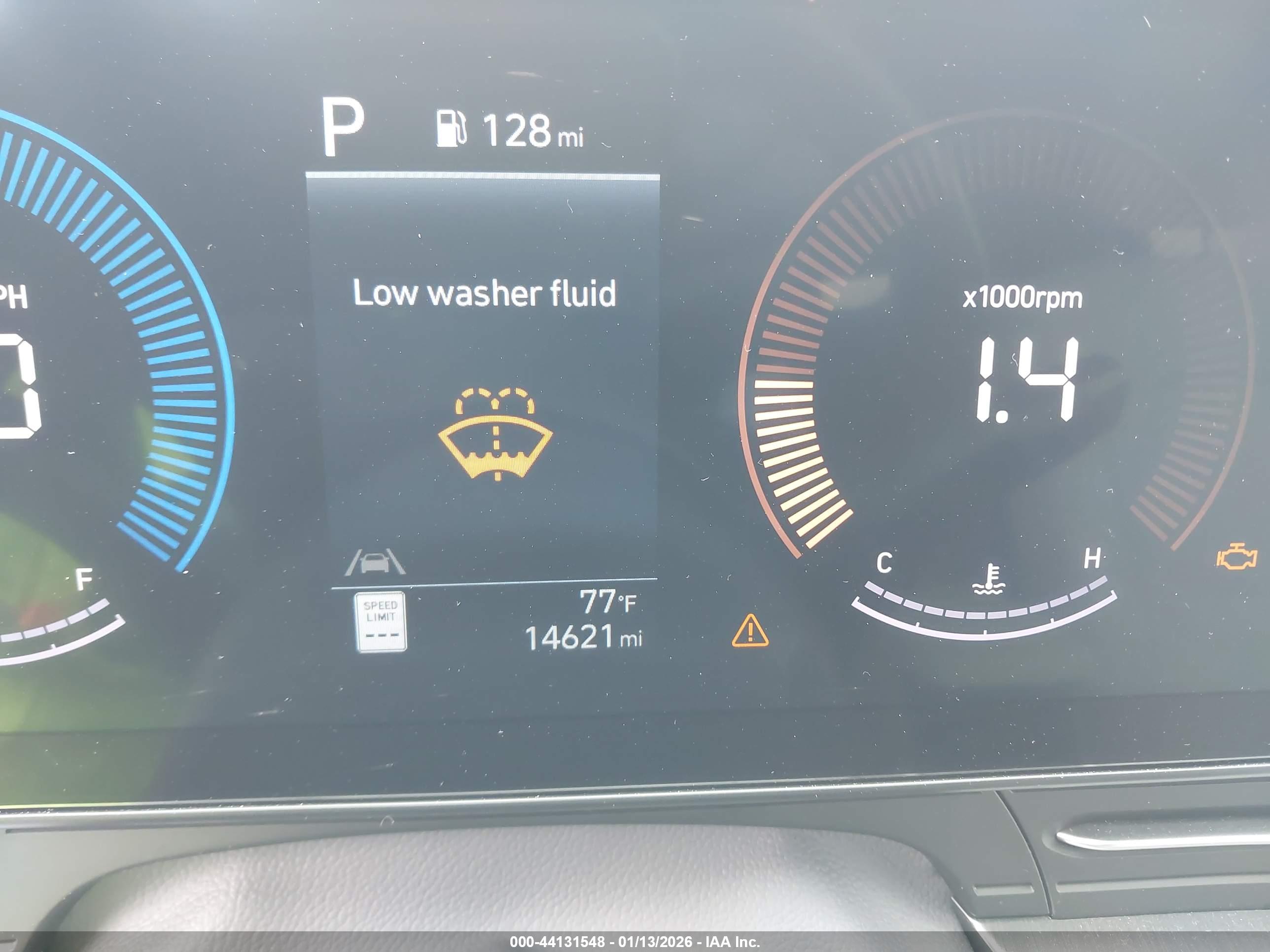 HYUNDAI KONA image 7