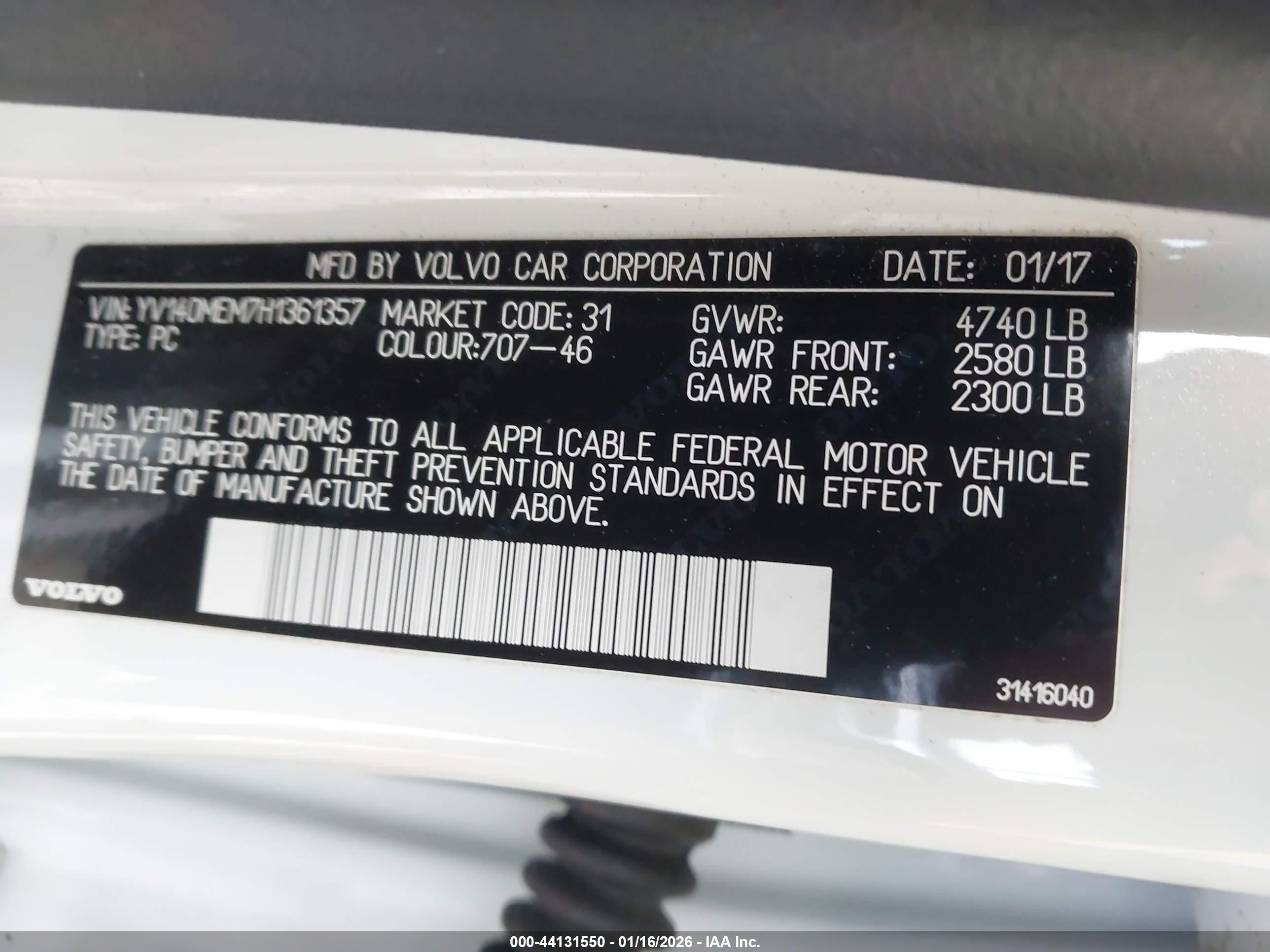 VOLVO V60 image 9
