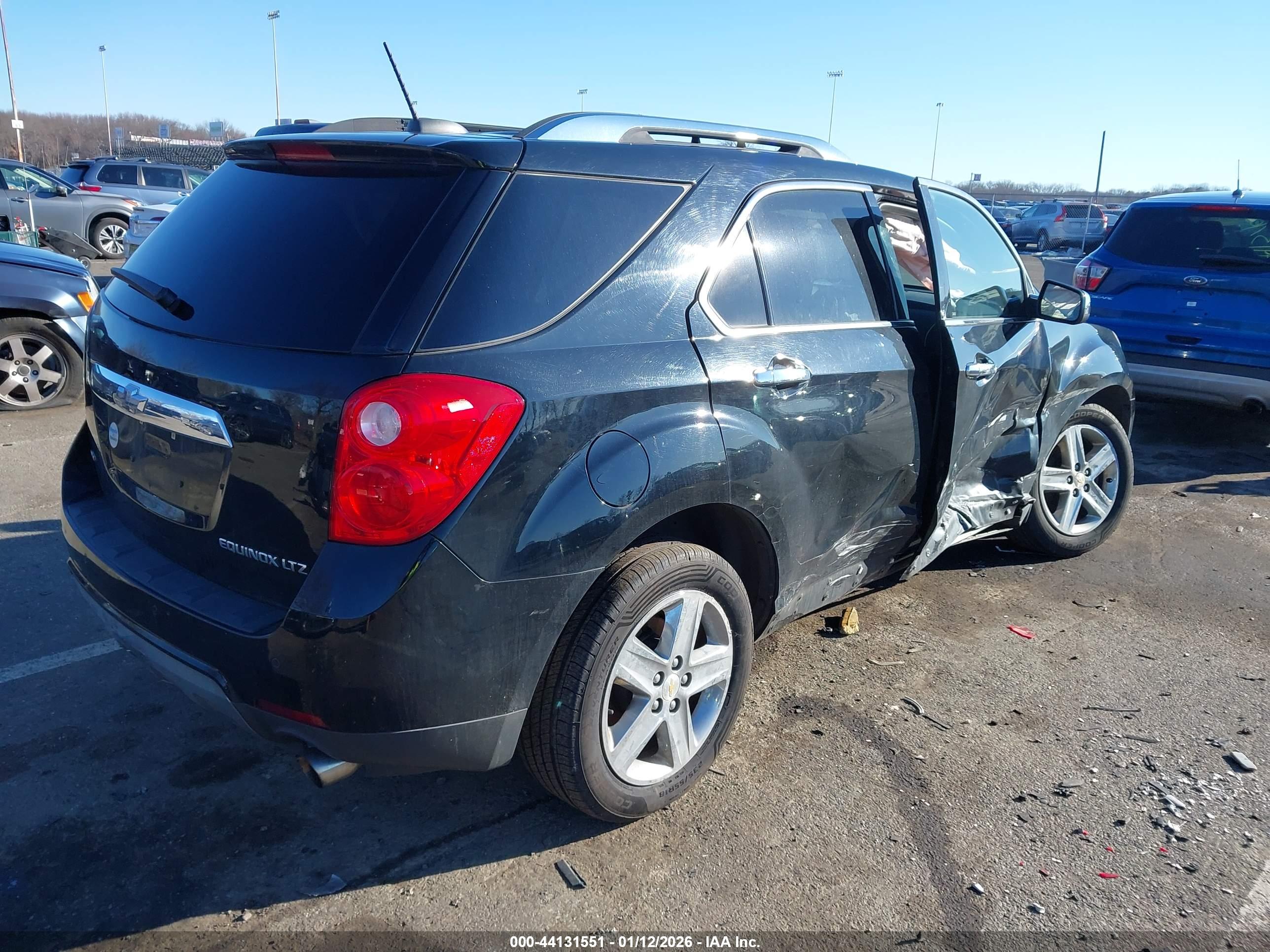 CHEVROLET EQUINOX image 4