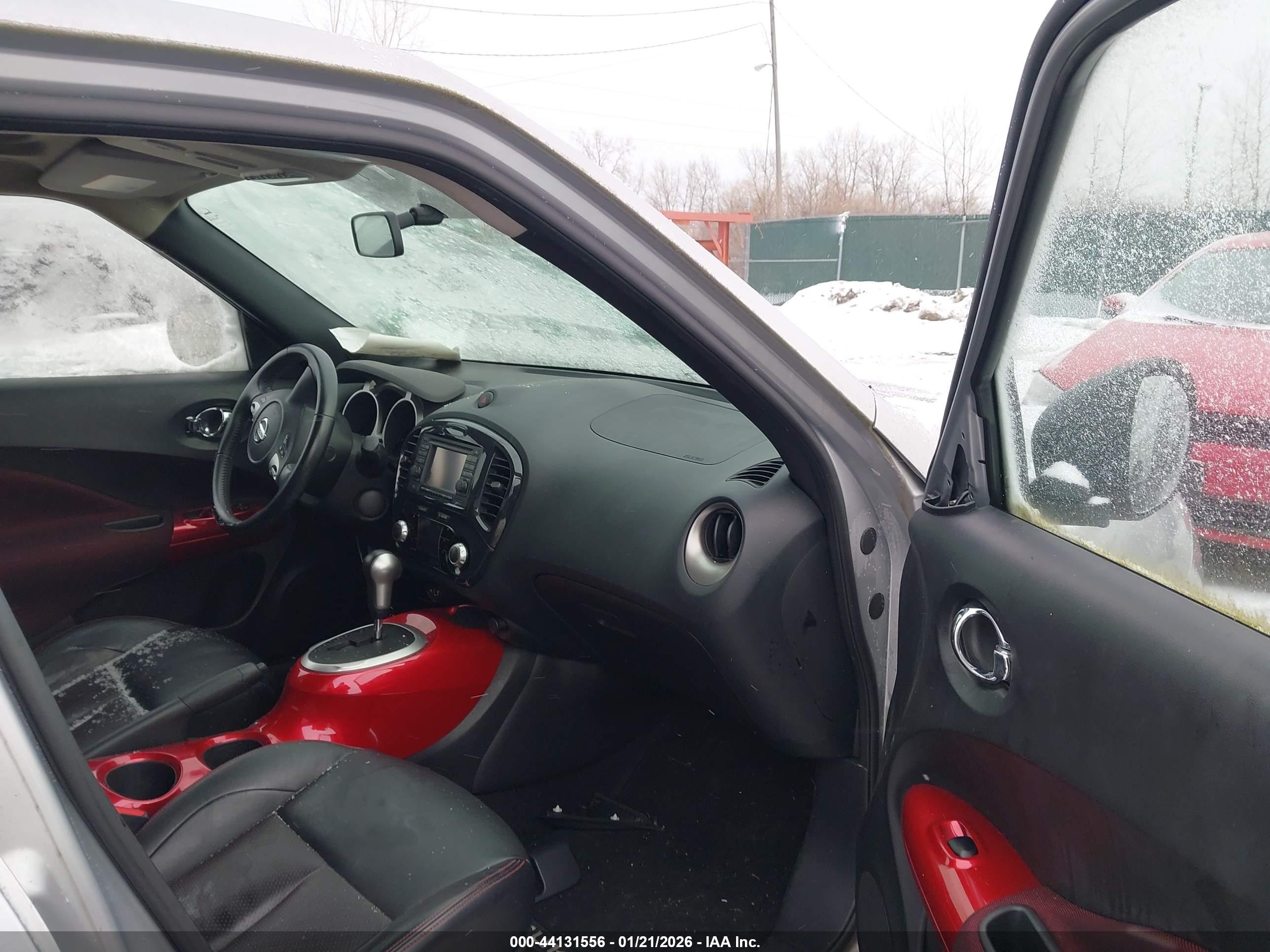 NISSAN JUKE image 5