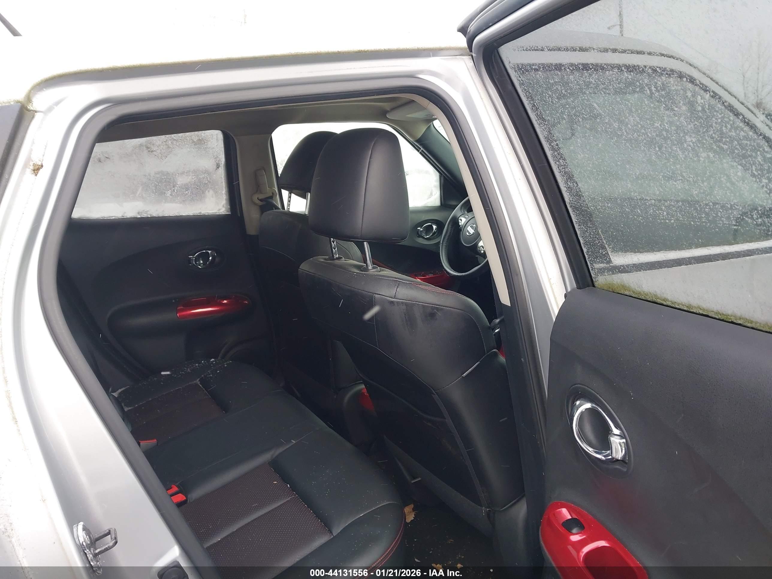 NISSAN JUKE image 8