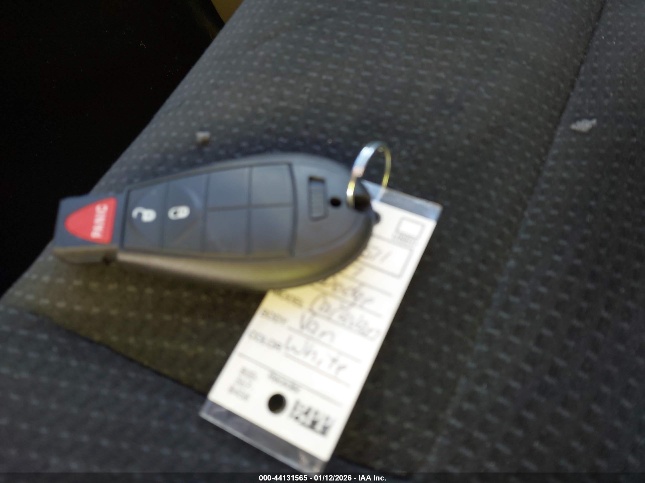 DODGE GRAND image 11