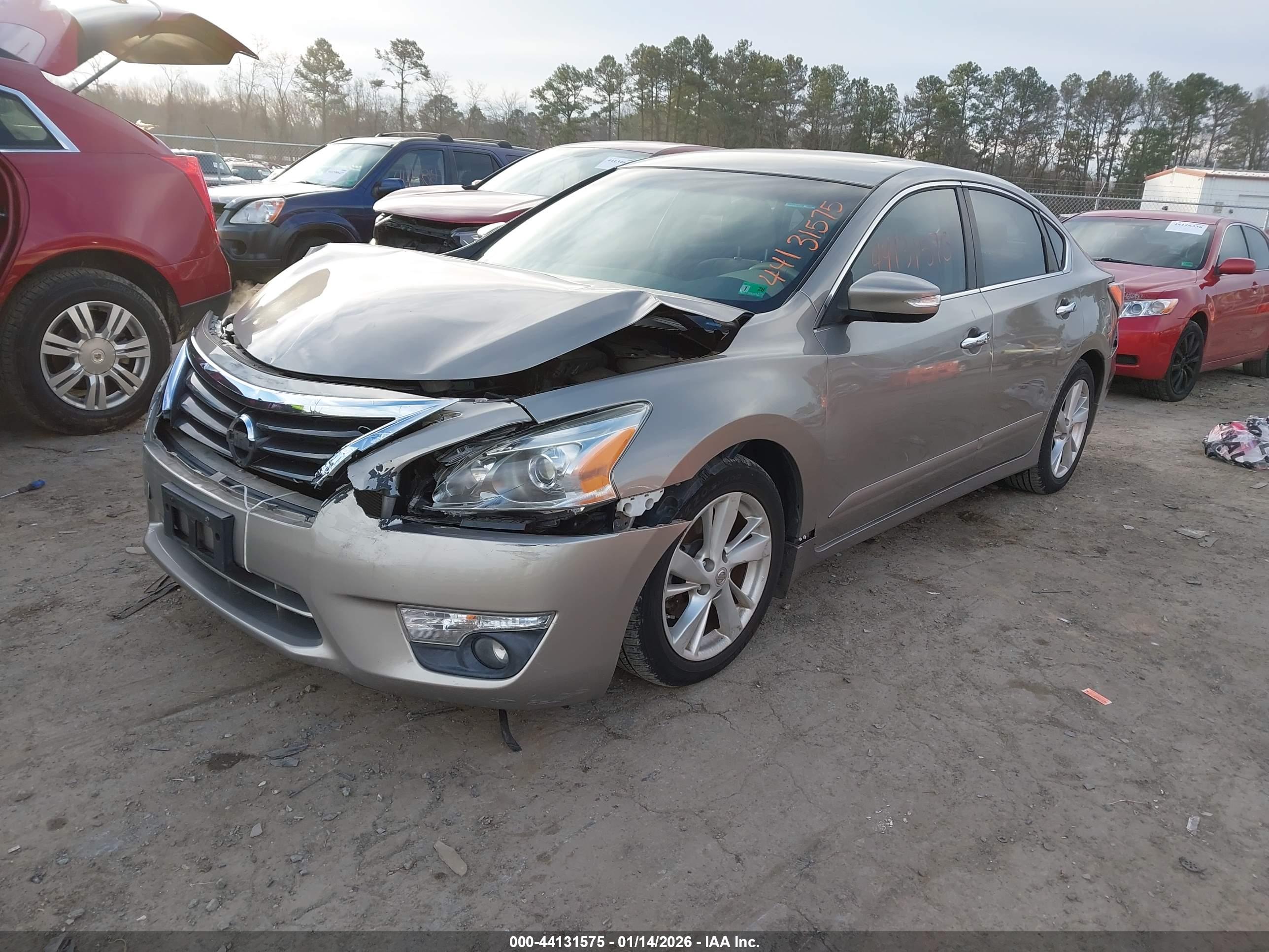 NISSAN ALTIMA image 2