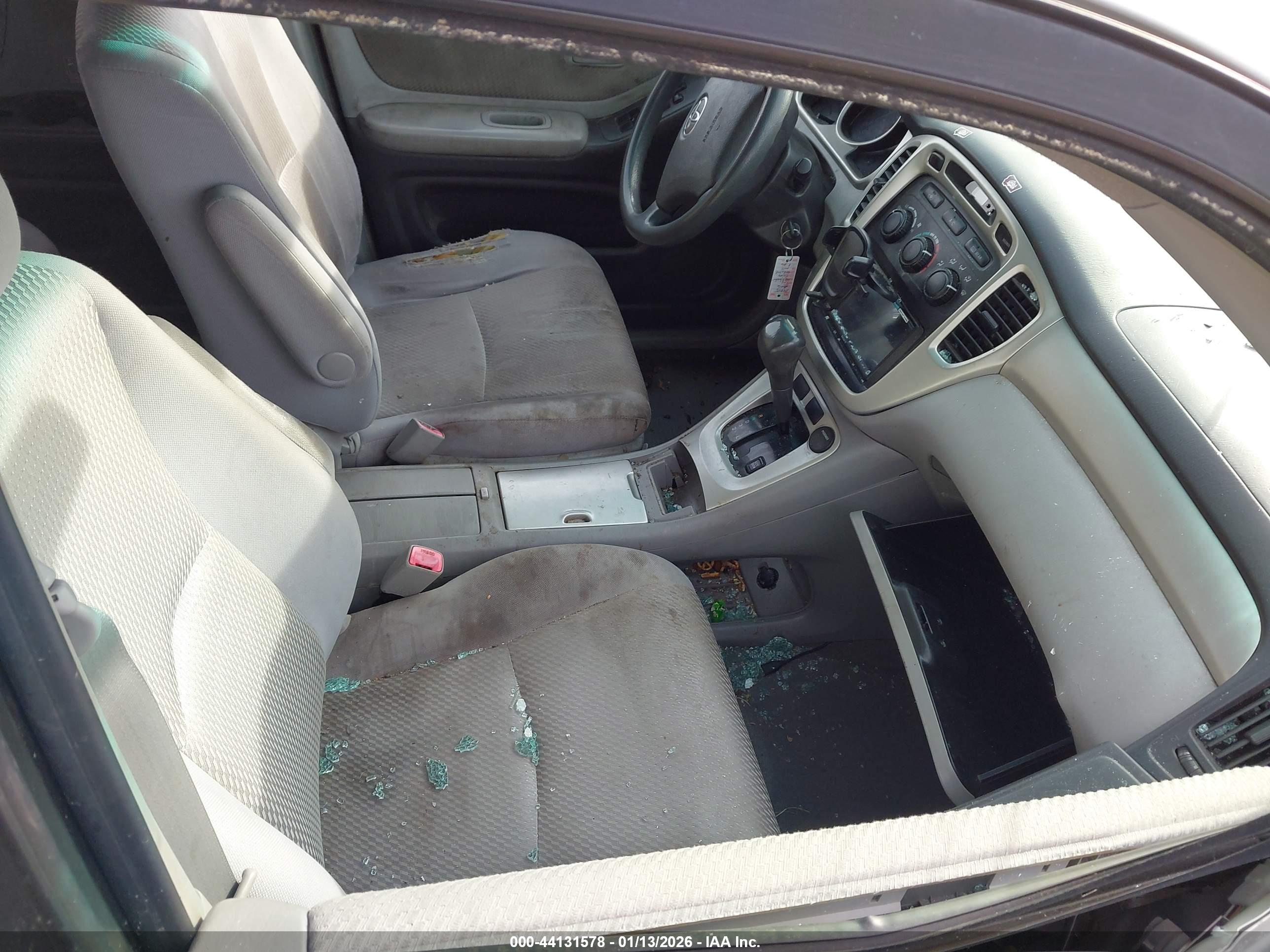 TOYOTA HIGHLANDER image 5