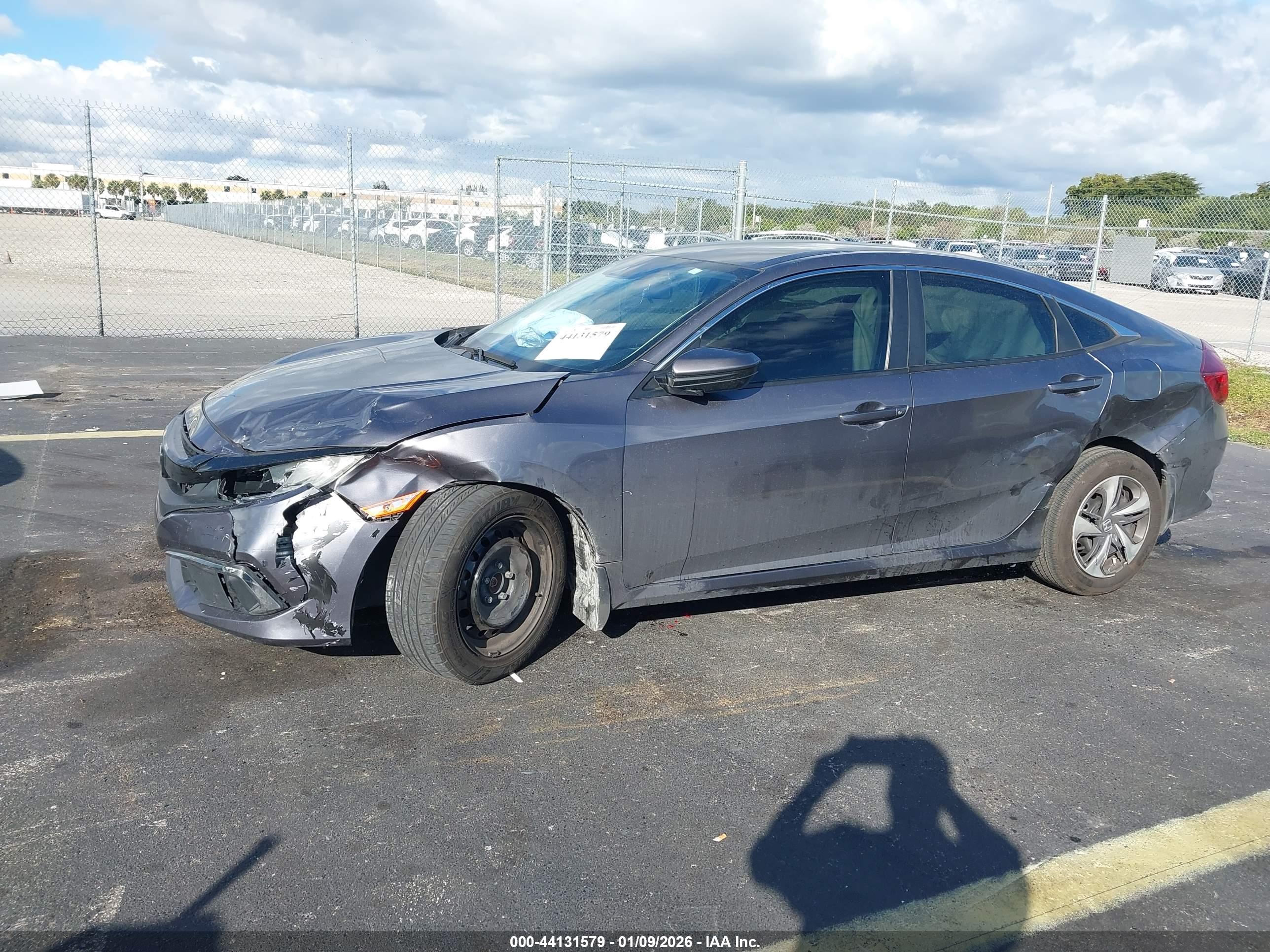 HONDA CIVIC image 6