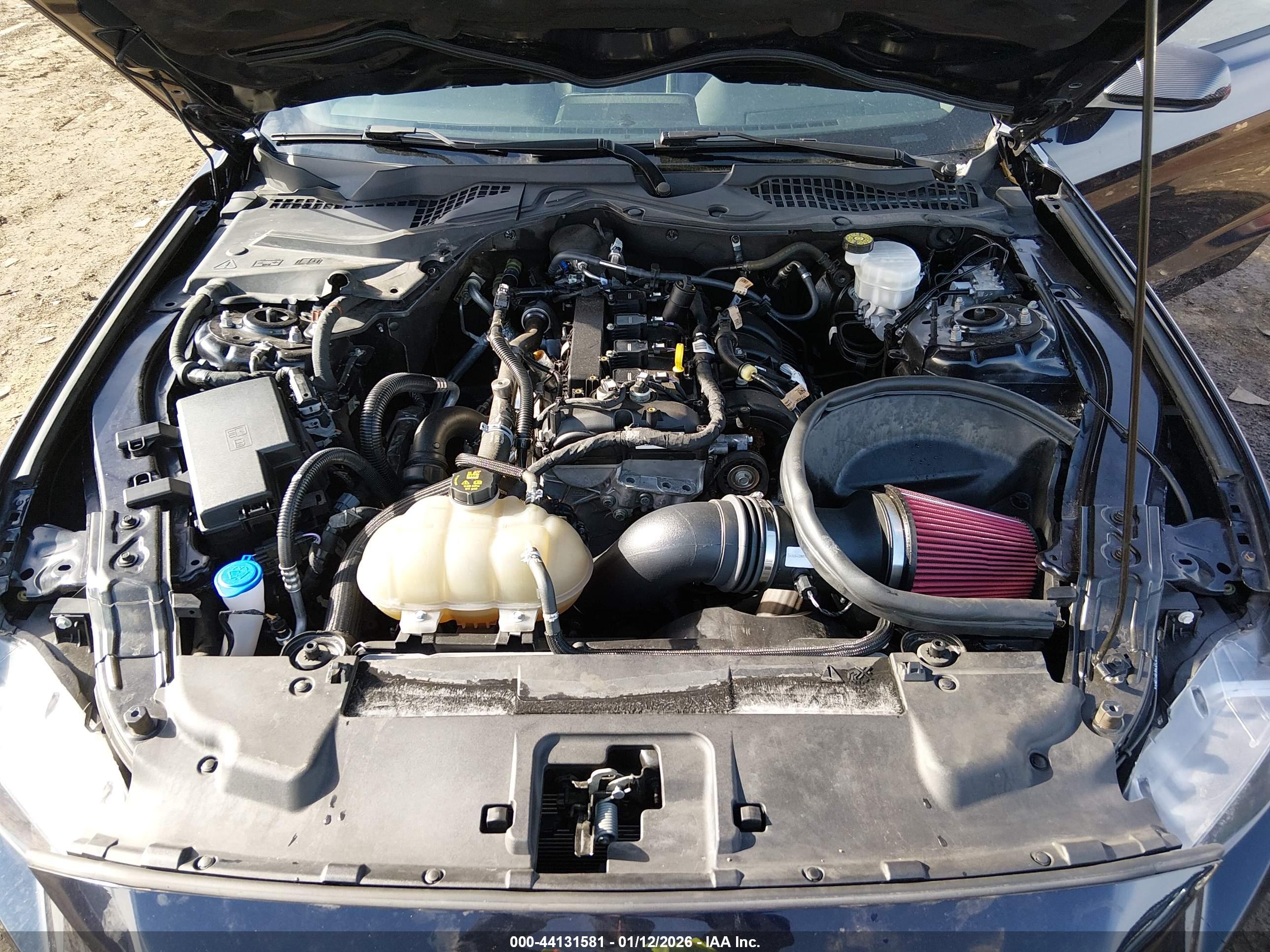 FORD MUSTANG image 10