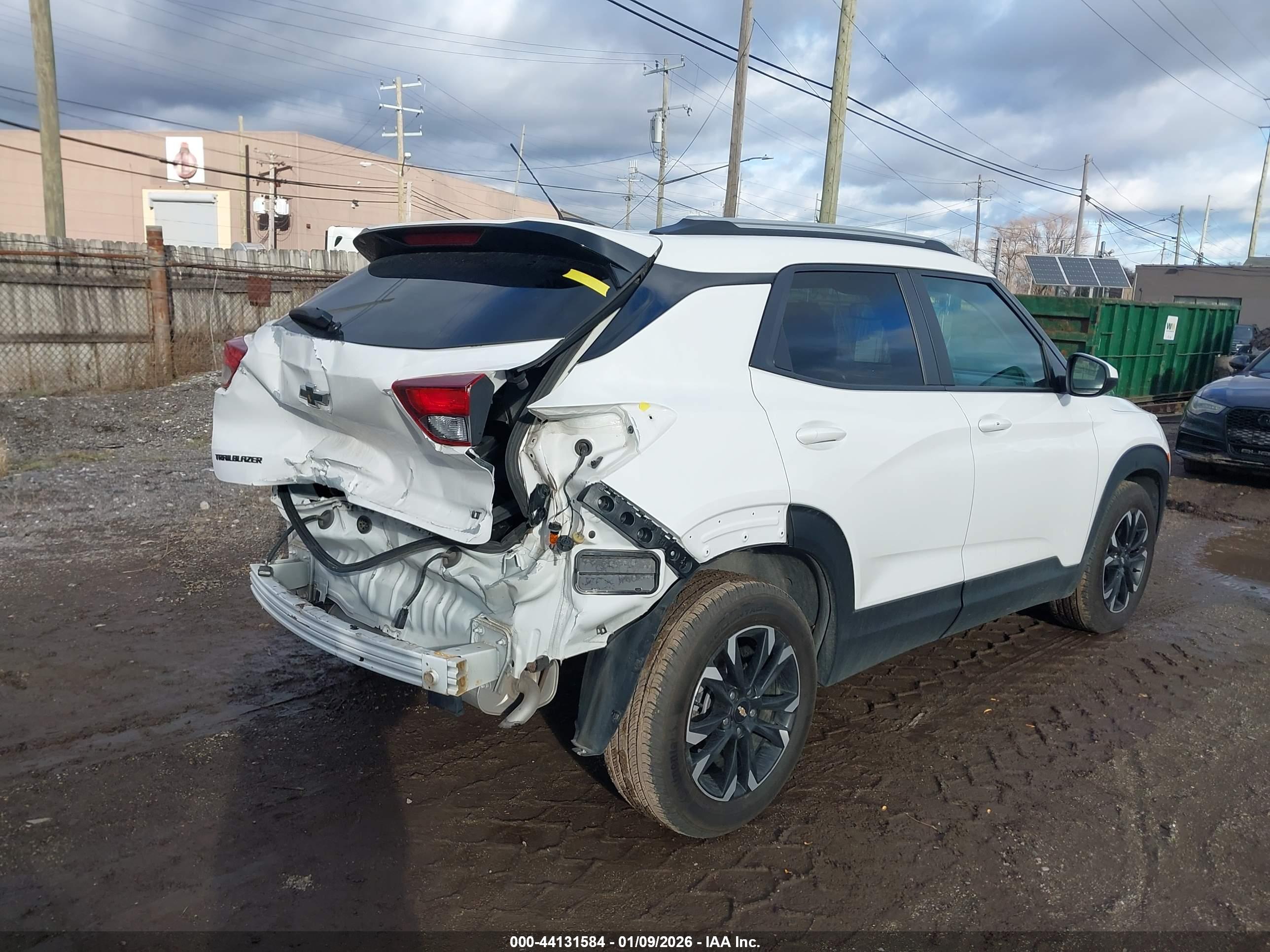CHEVROLET TRAILBLAZER image 4