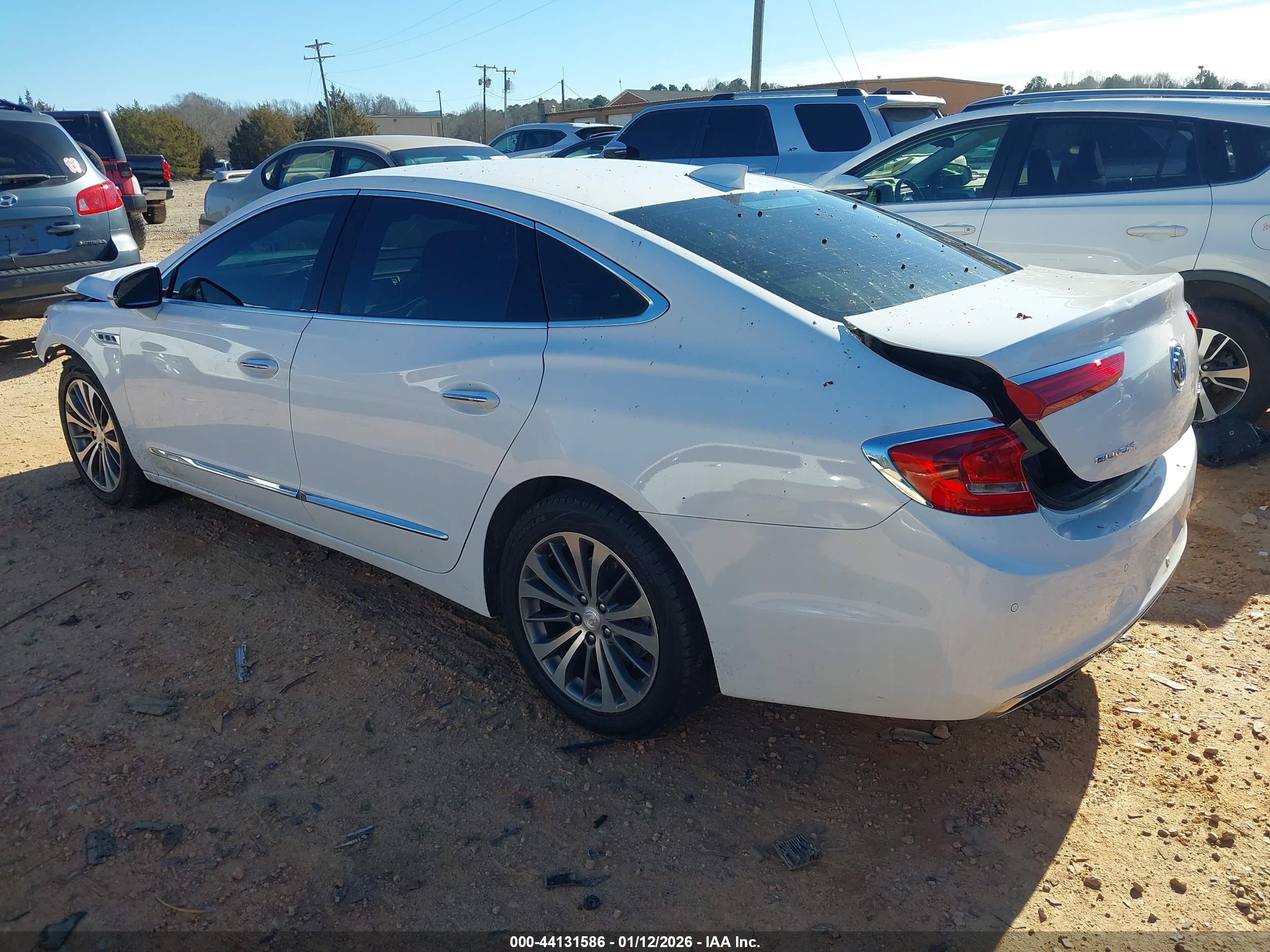 BUICK LACROSSE image 3