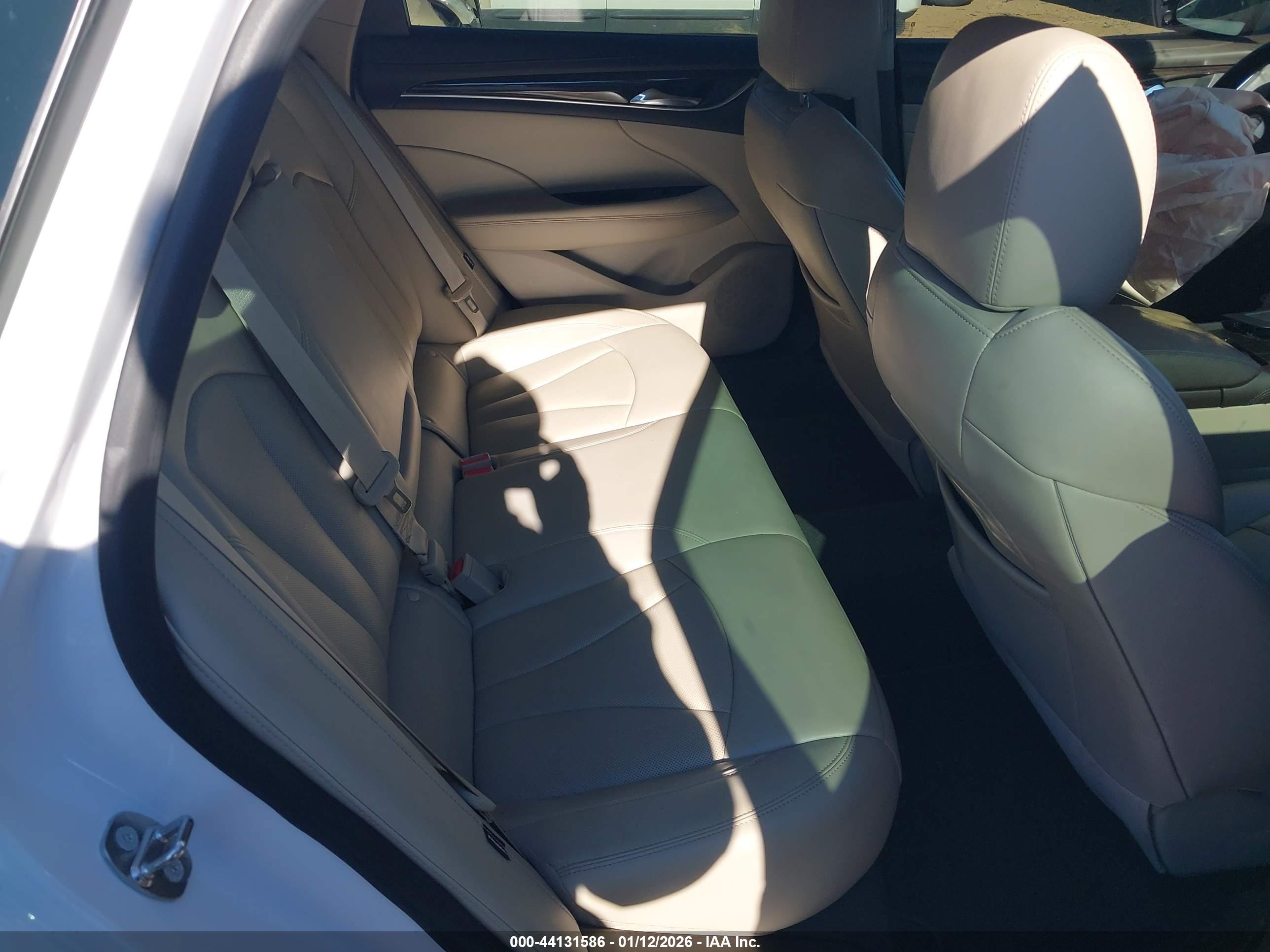 BUICK LACROSSE image 8