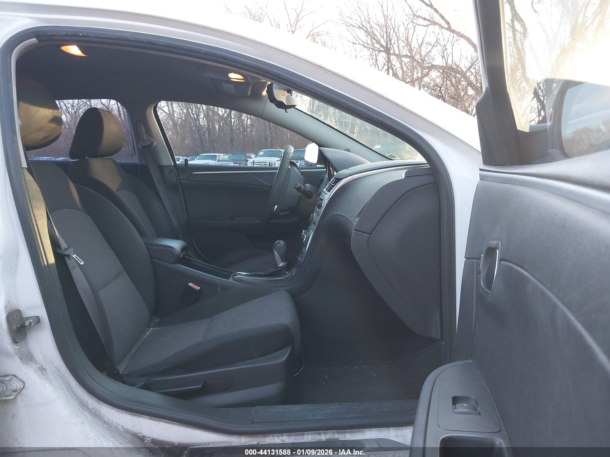 CHEVROLET MALIBU image 5