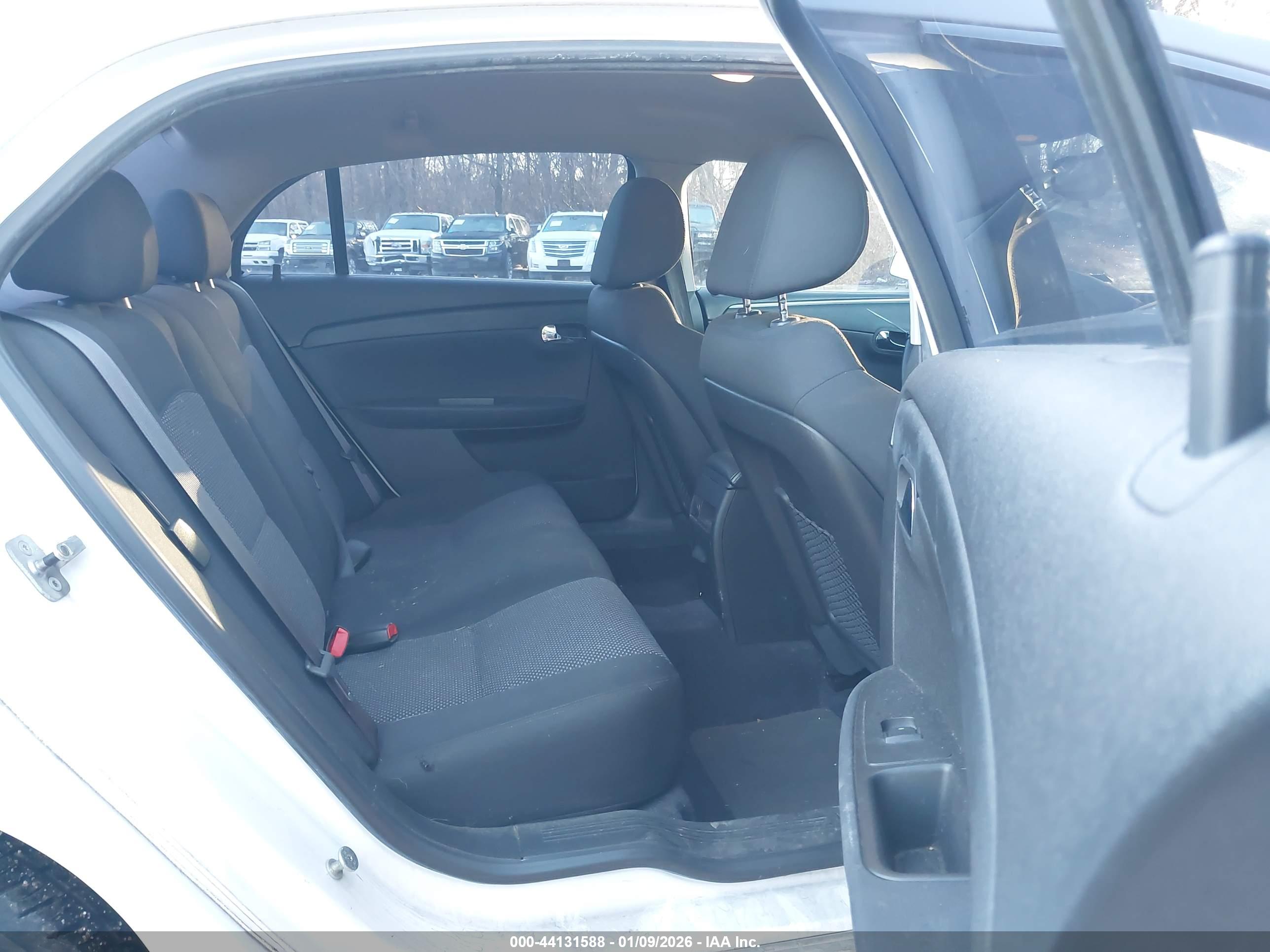 CHEVROLET MALIBU image 8