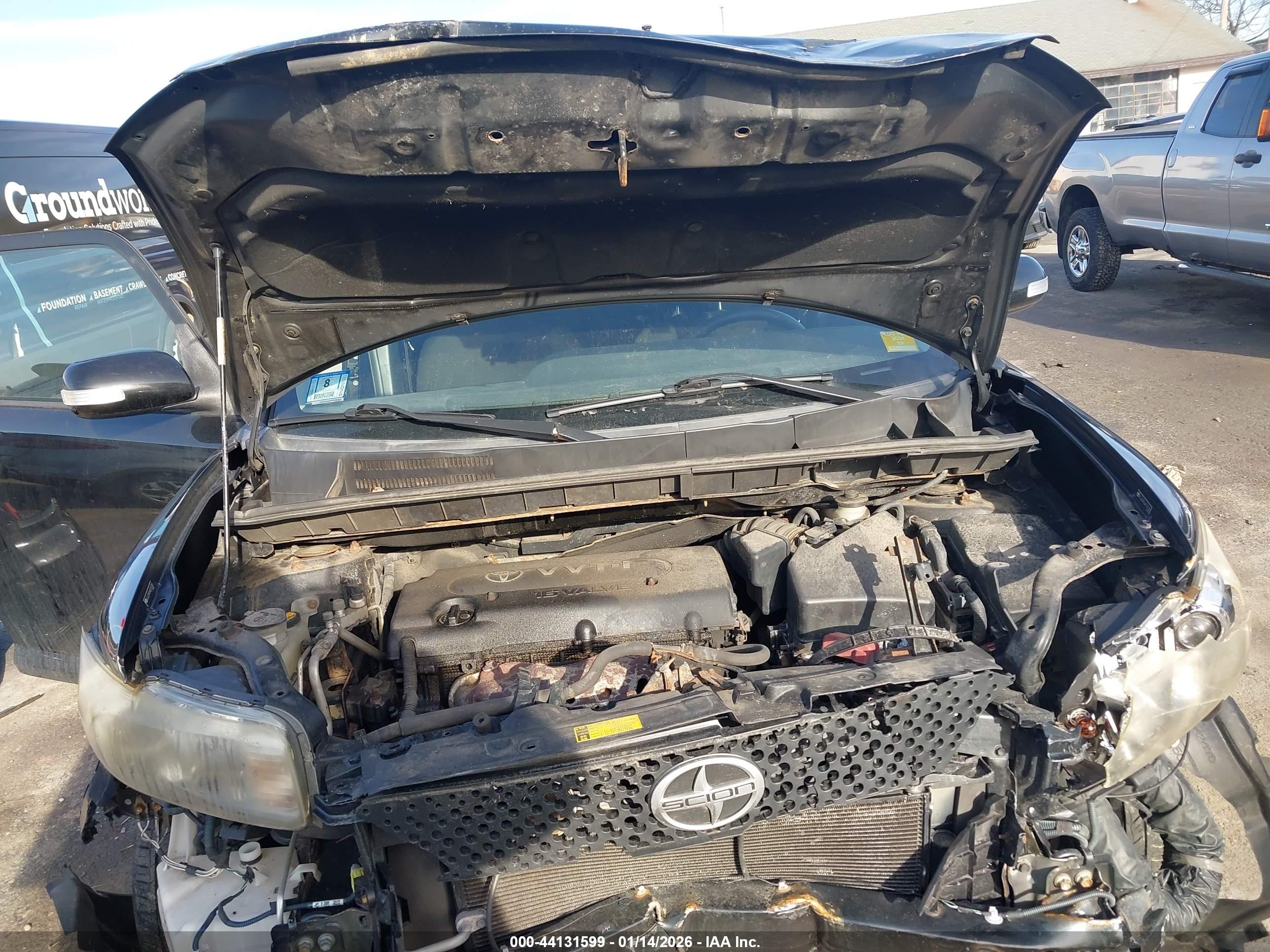 SCION XB image 10