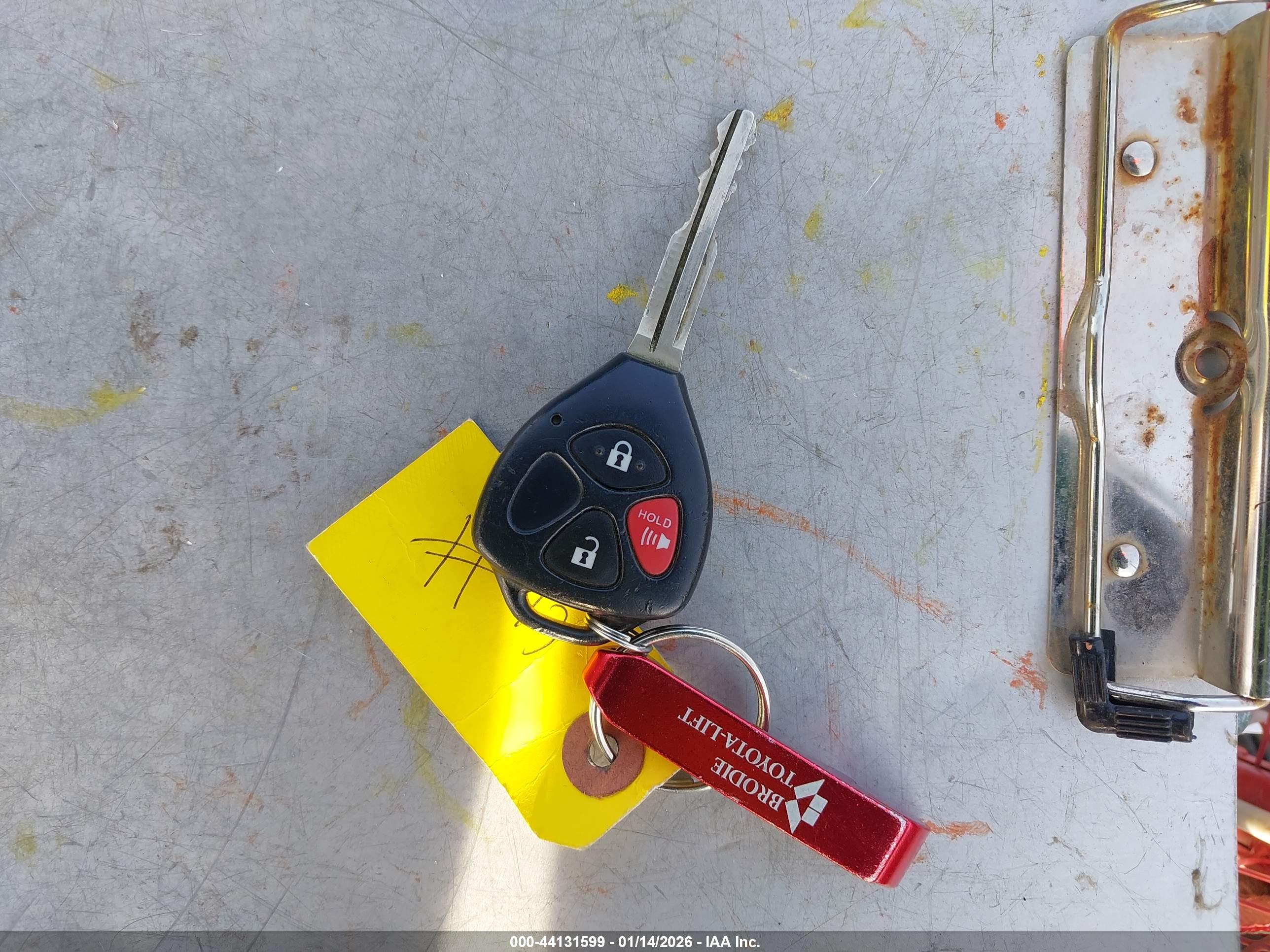 SCION XB image 11