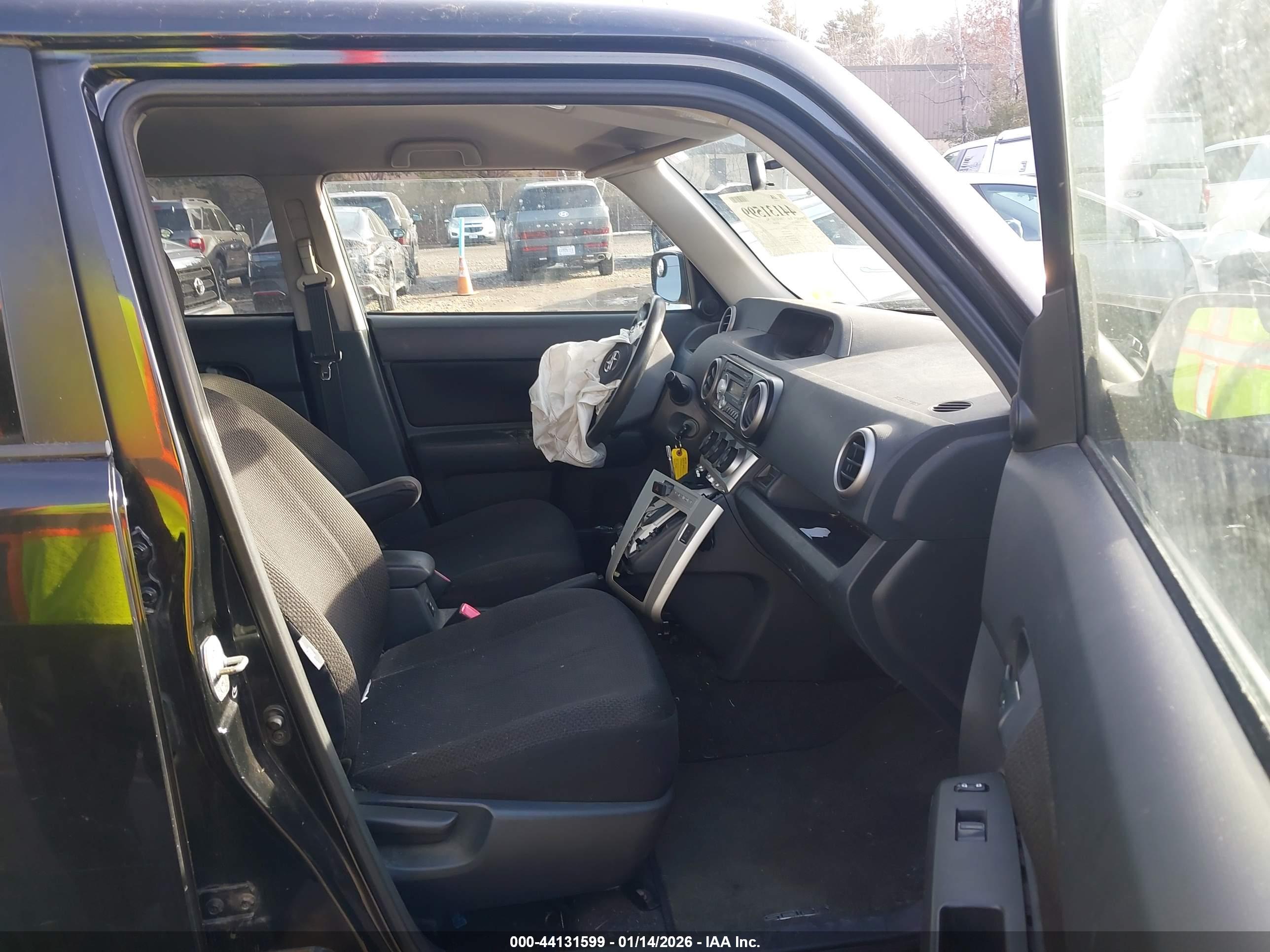 SCION XB image 5