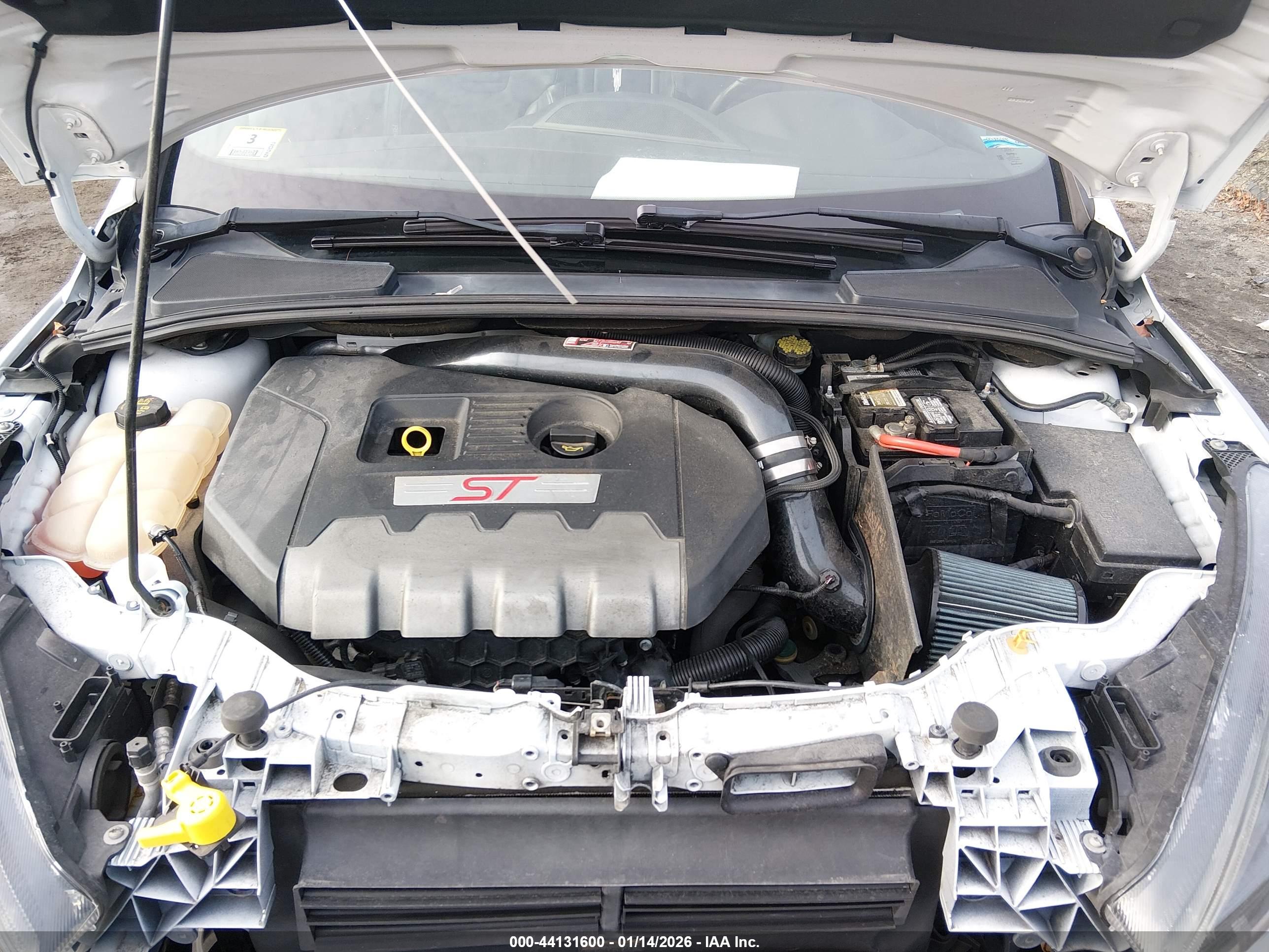 FORD FOCUS image 10