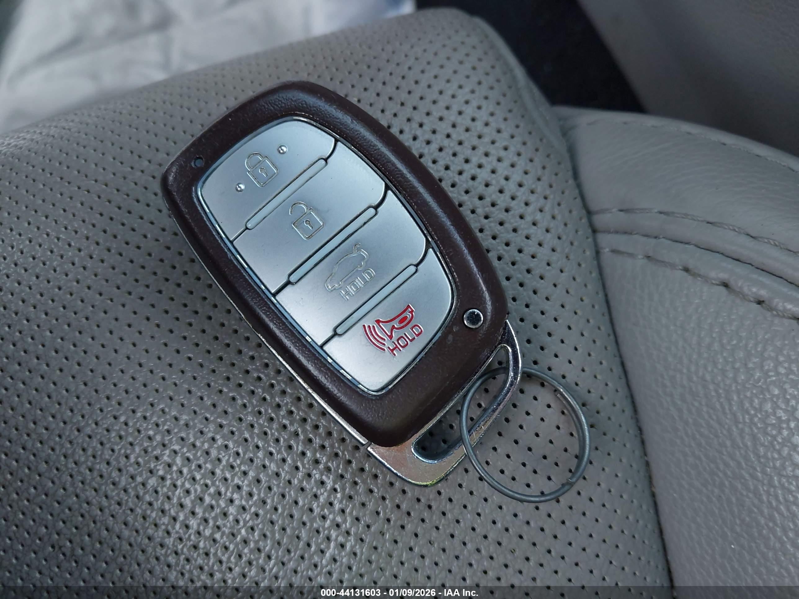 HYUNDAI SONATA image 11