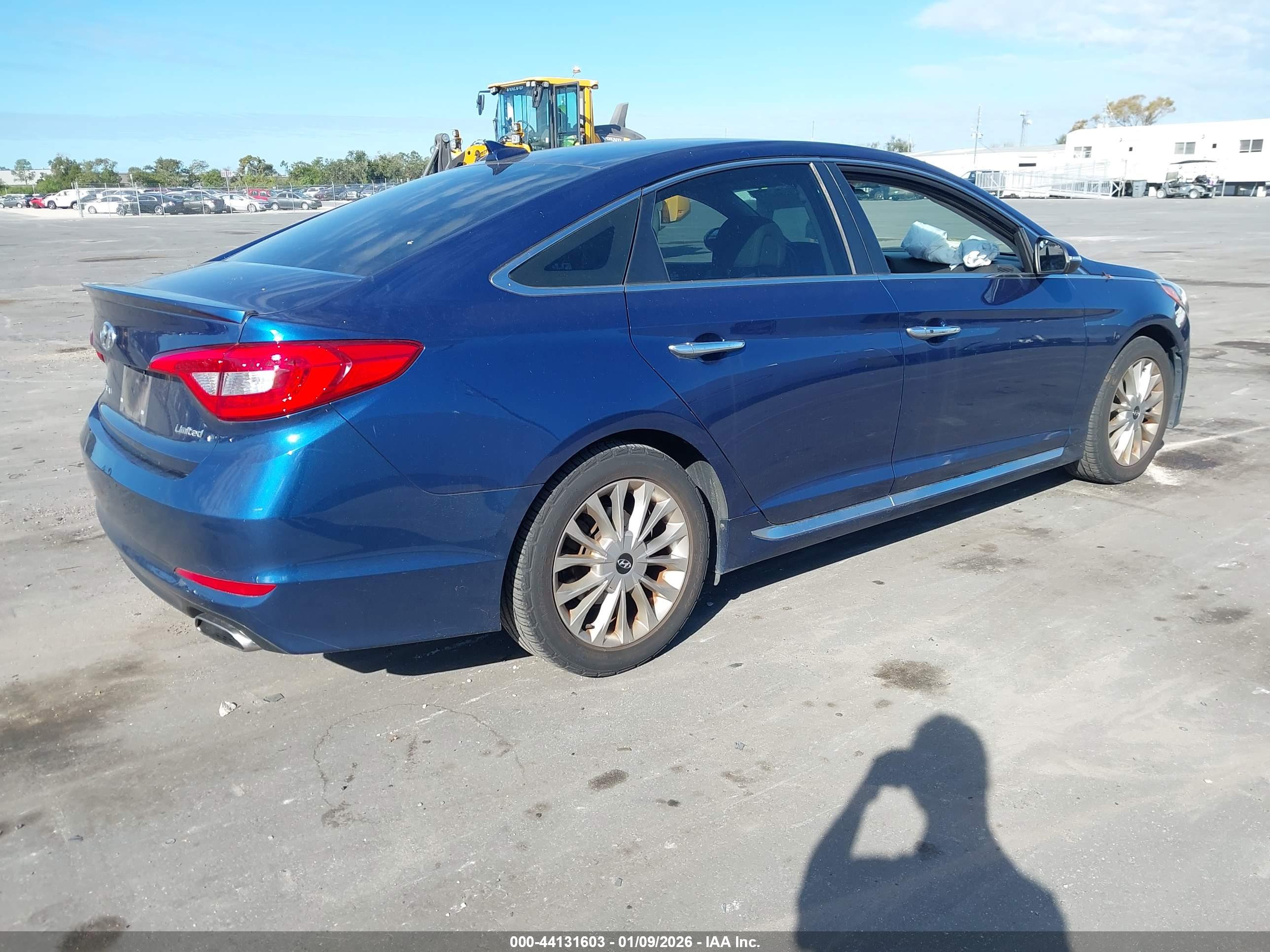 HYUNDAI SONATA image 4