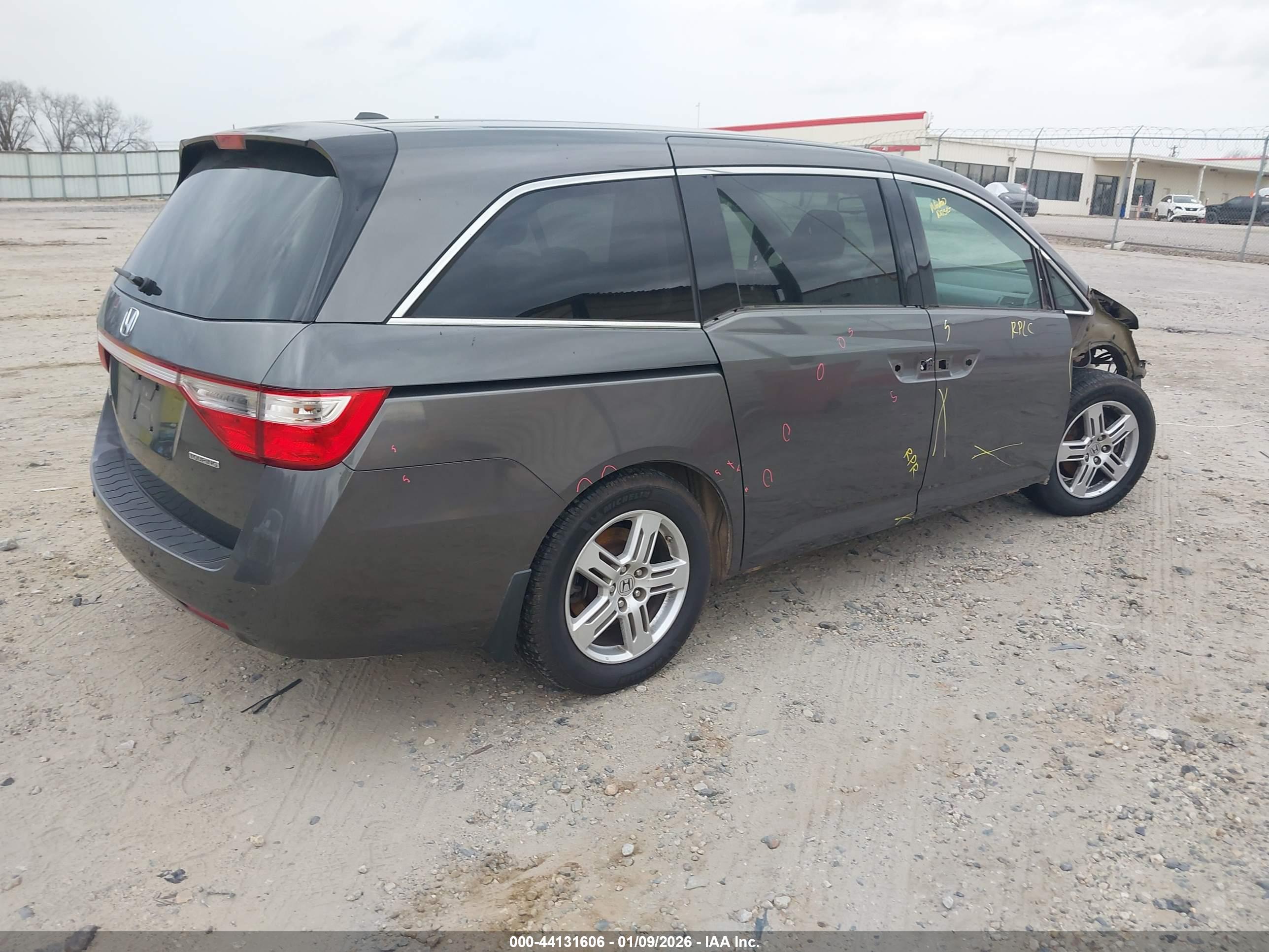 HONDA ODYSSEY image 4