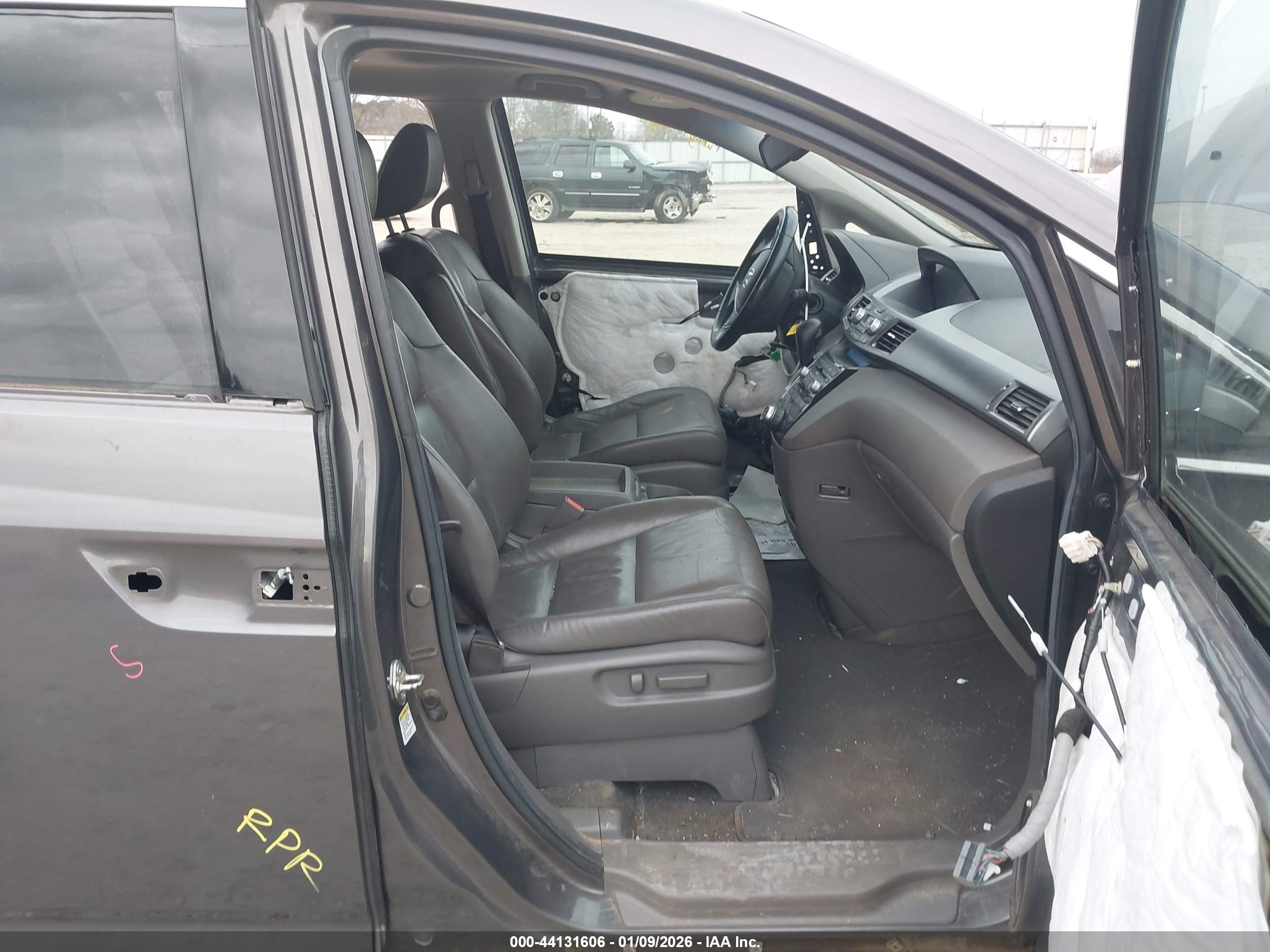 HONDA ODYSSEY image 5