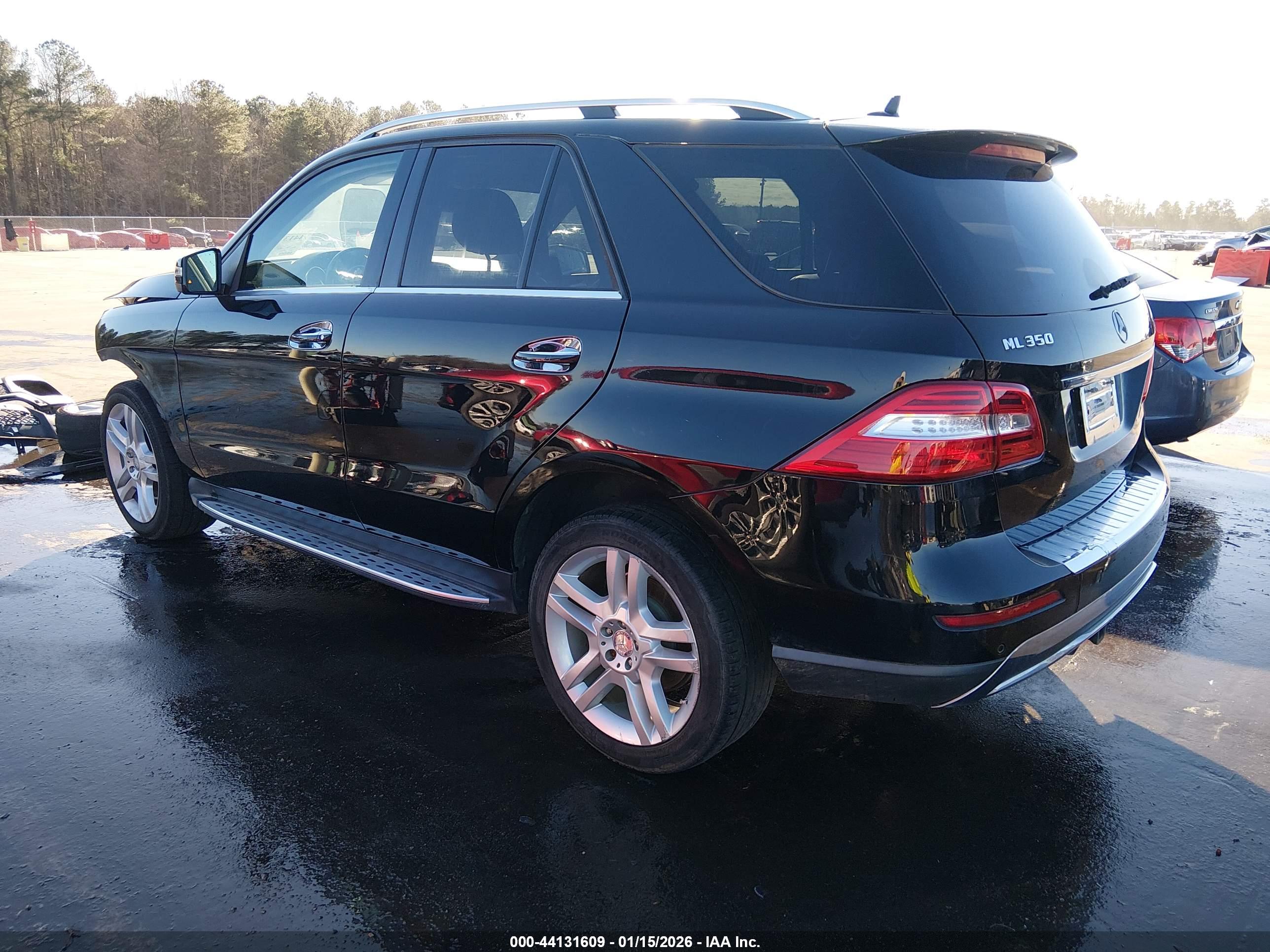 MERCEDES-BENZ ML image 3