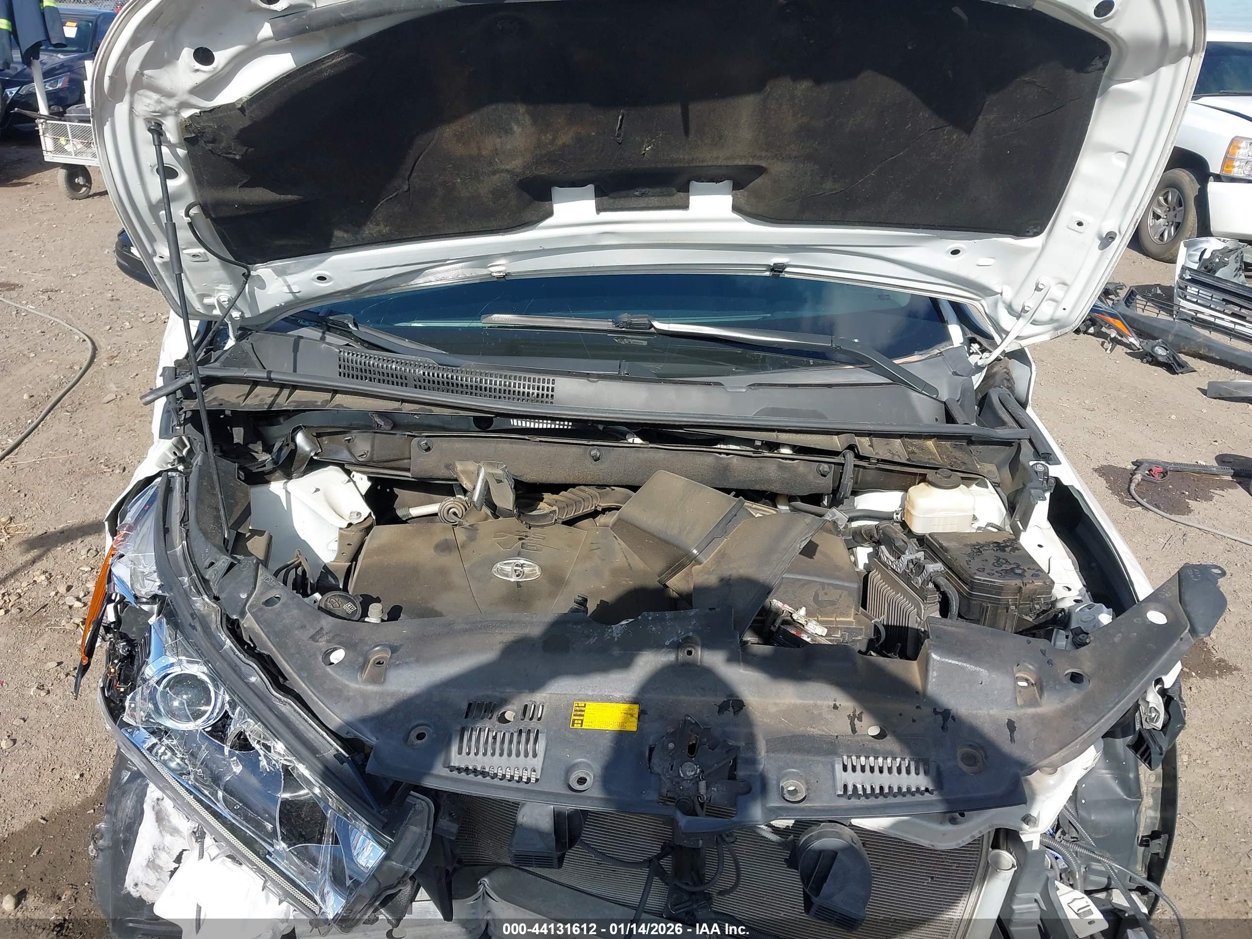 TOYOTA HIGHLANDER image 10