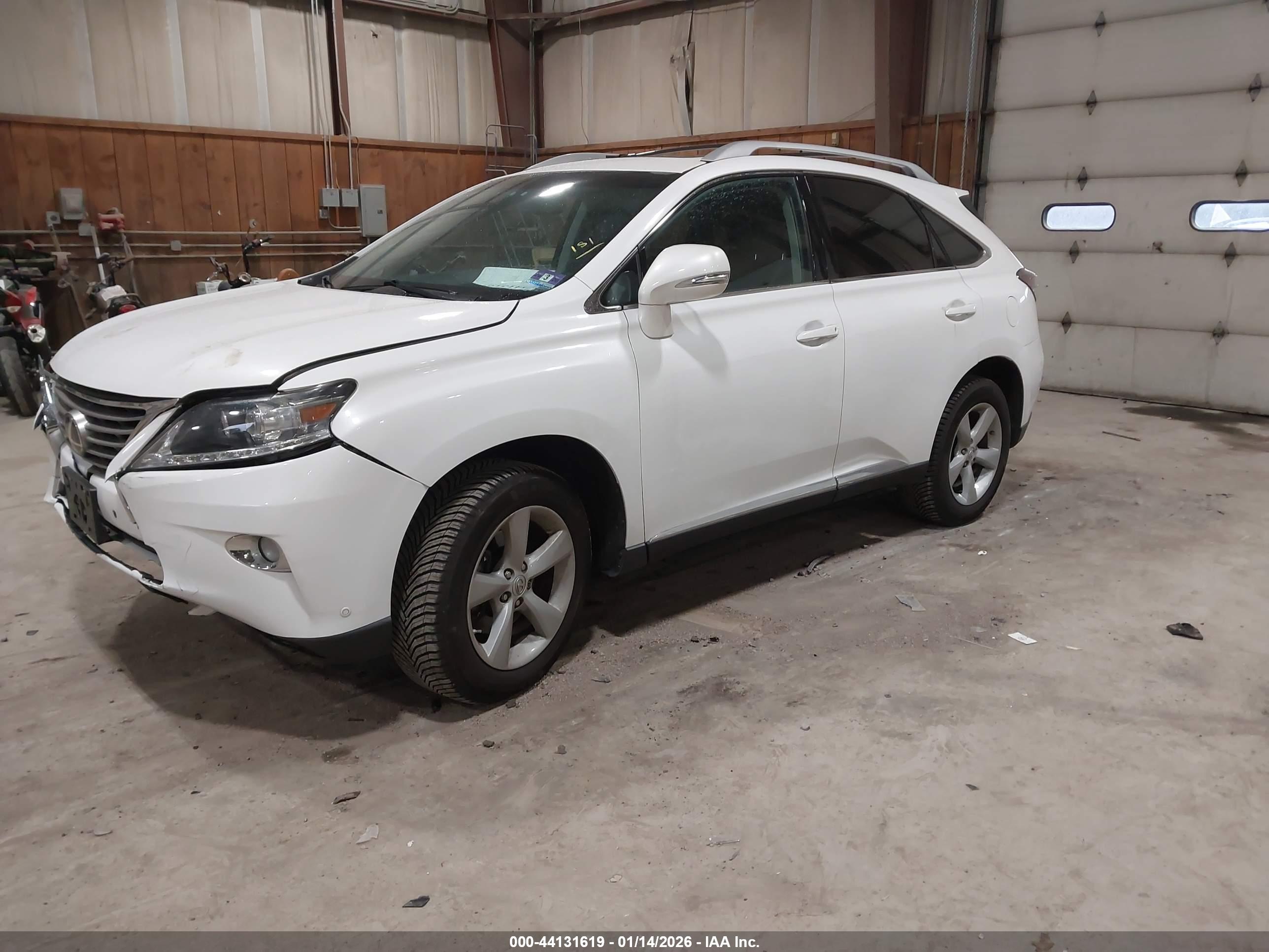 LEXUS RX image 2