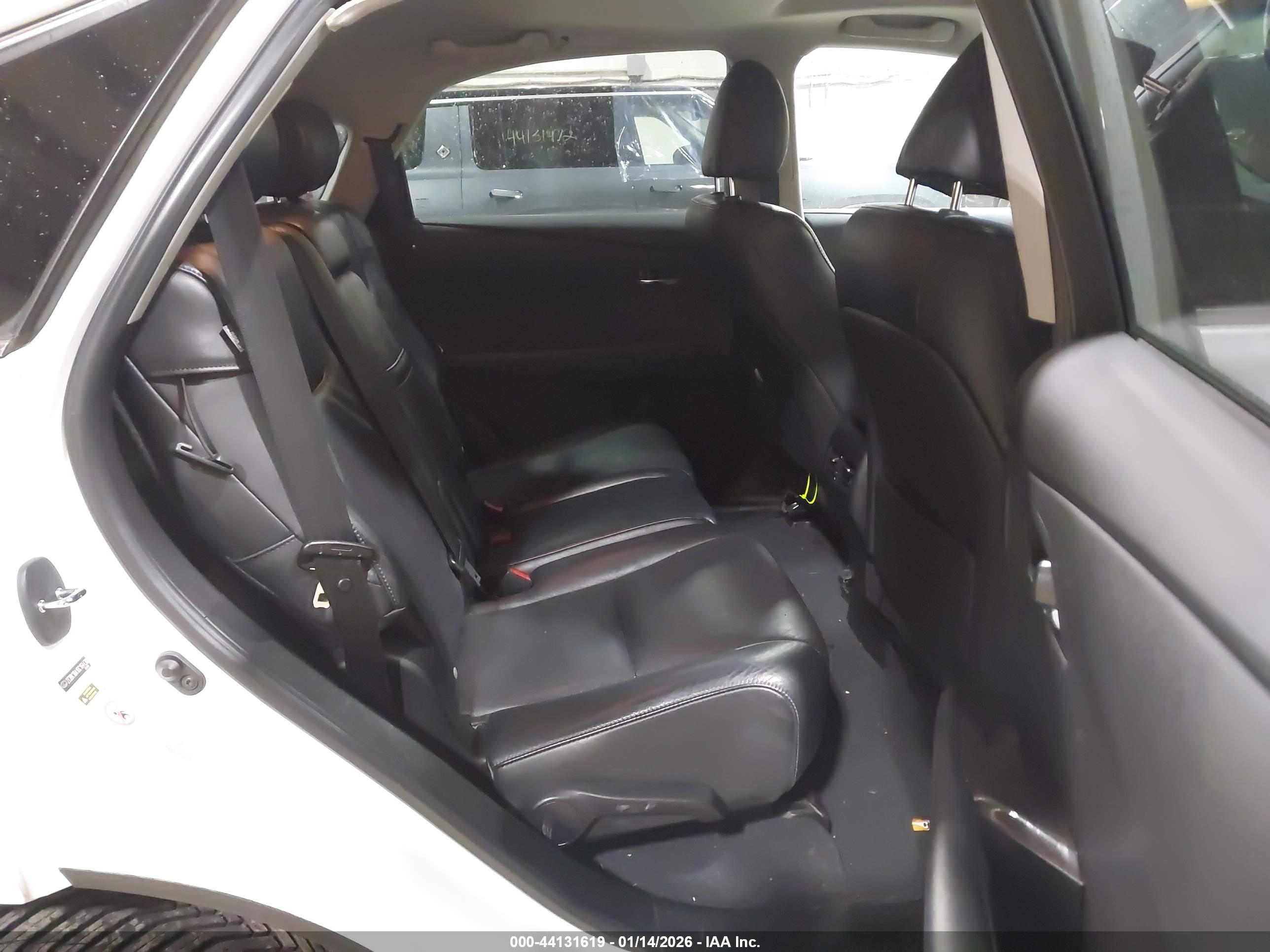 LEXUS RX image 8