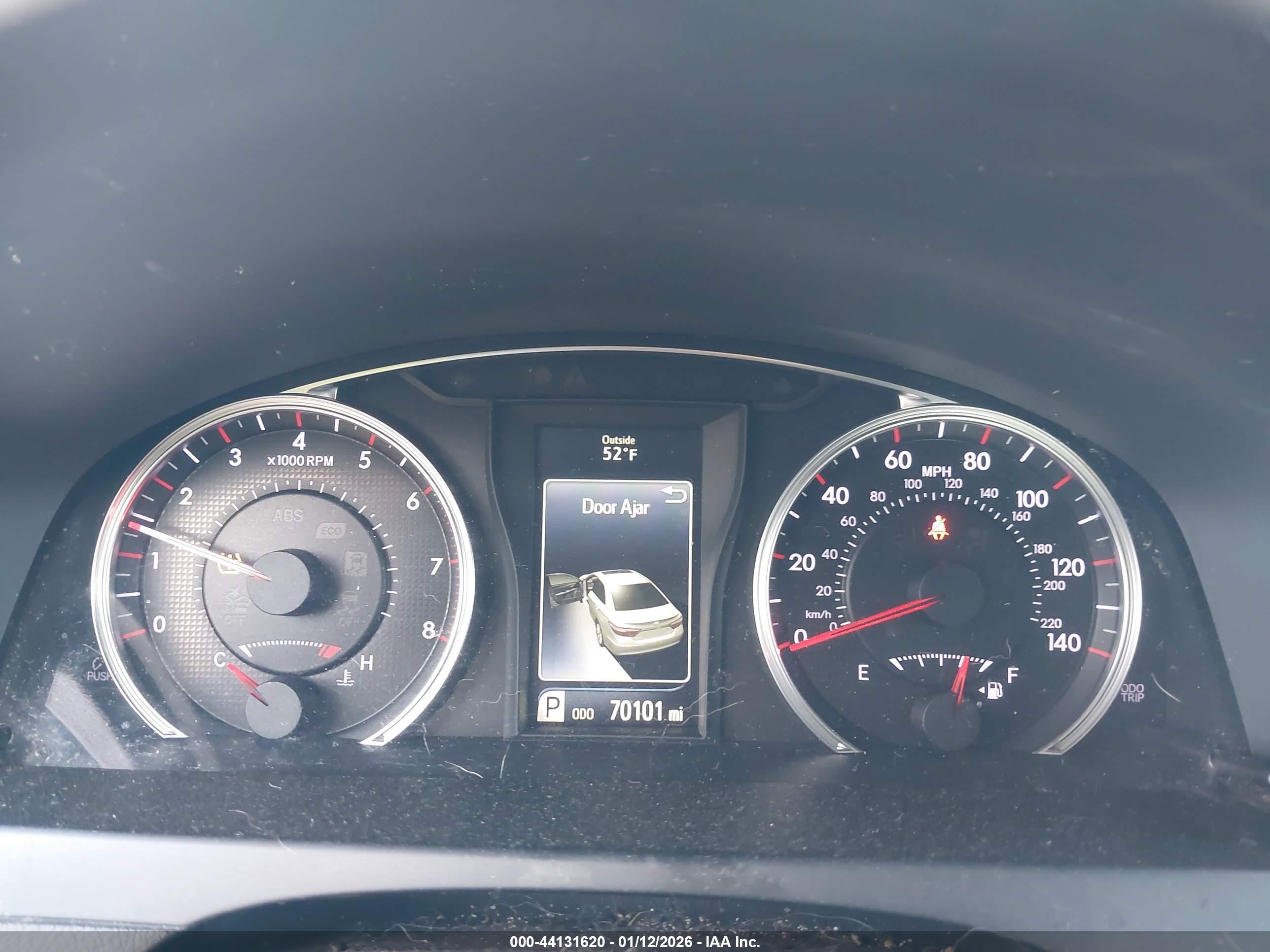 TOYOTA CAMRY image 7