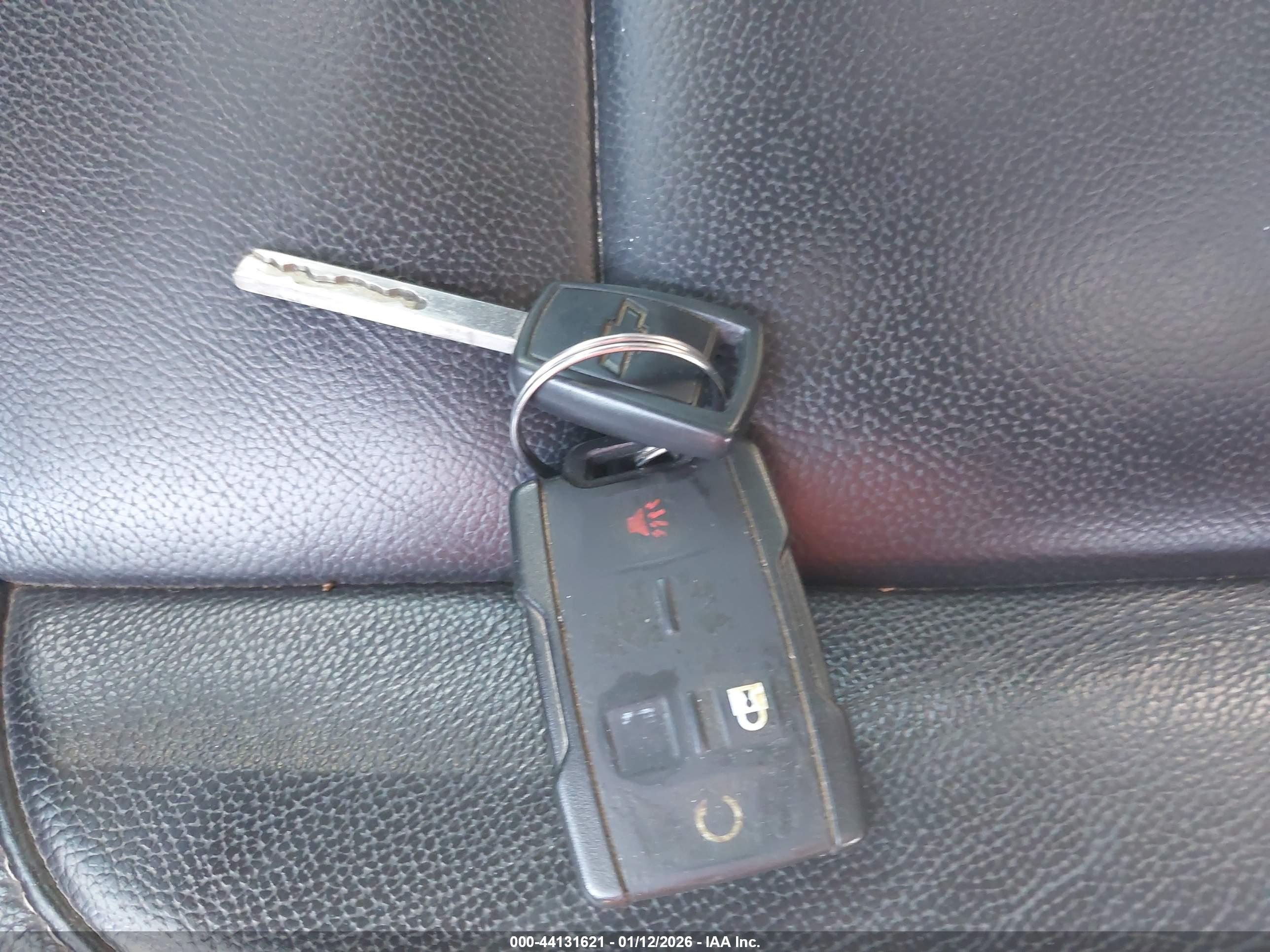 CHEVROLET SILVERADO image 11