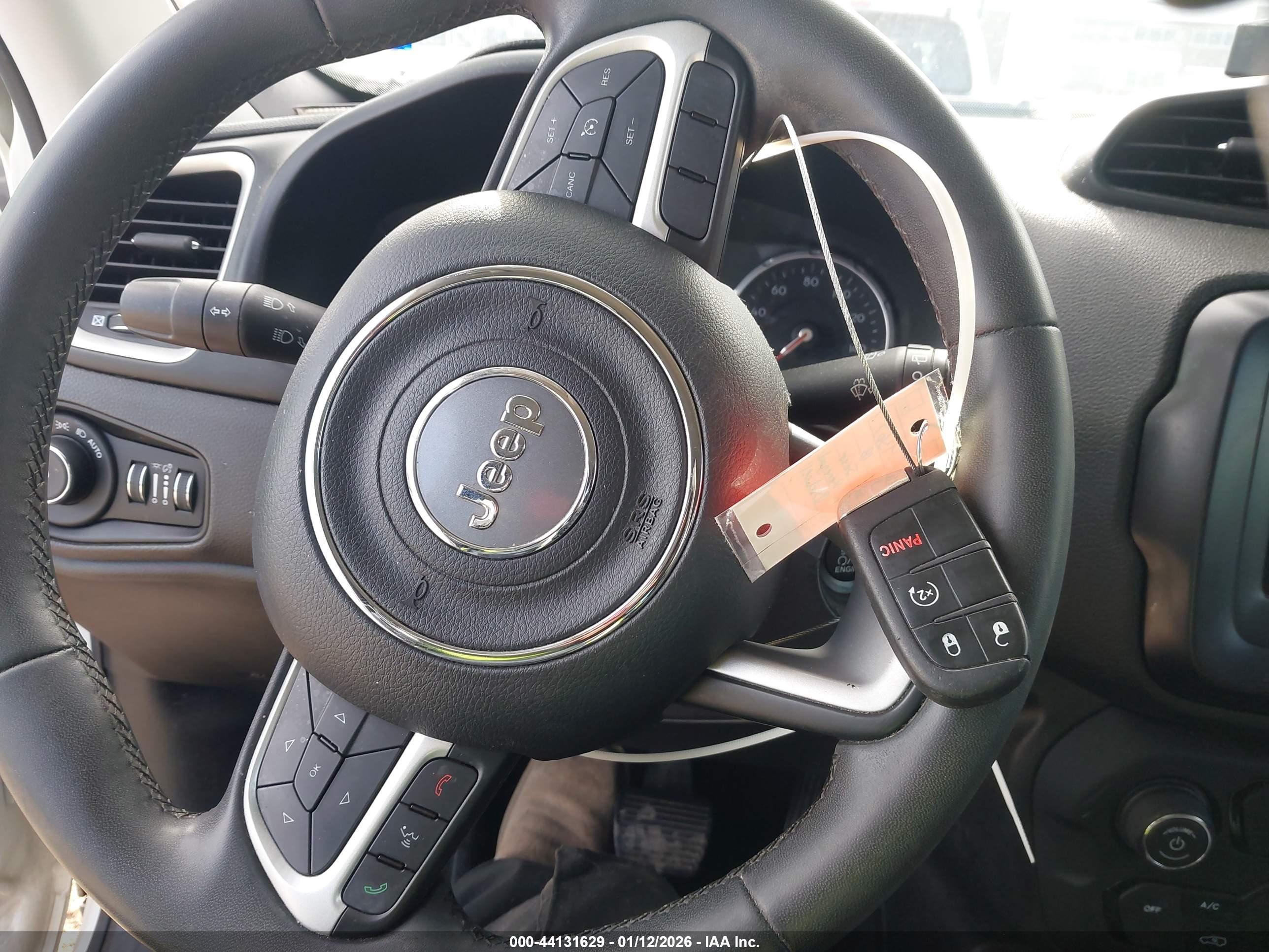 JEEP RENEGADE image 11